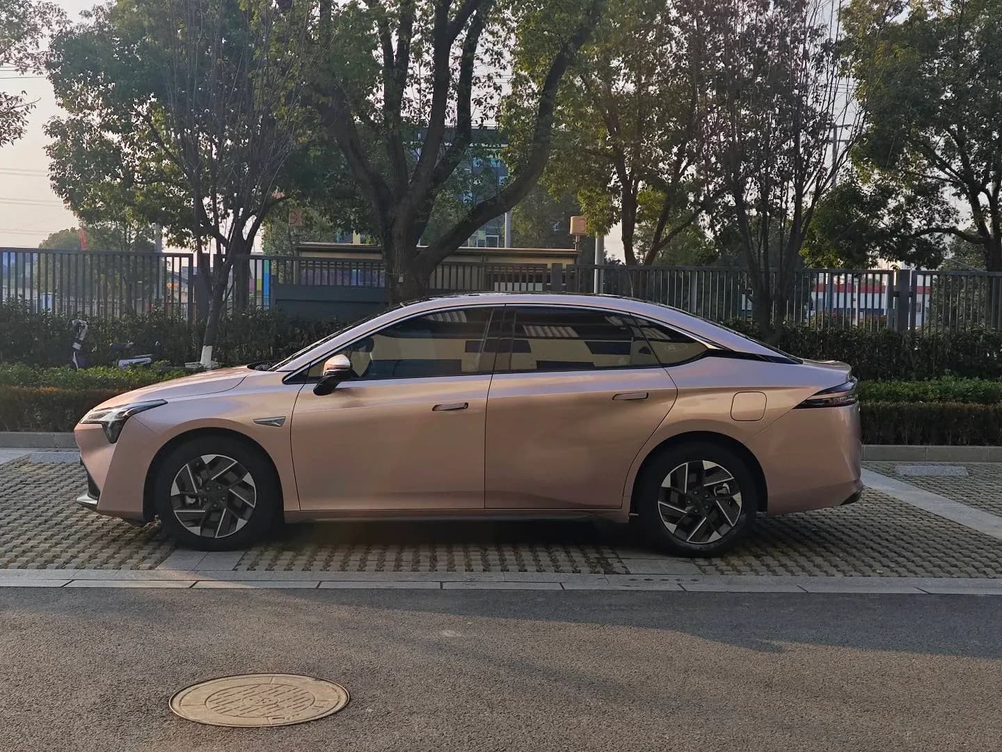 GAC Aion S Plus 2022 3