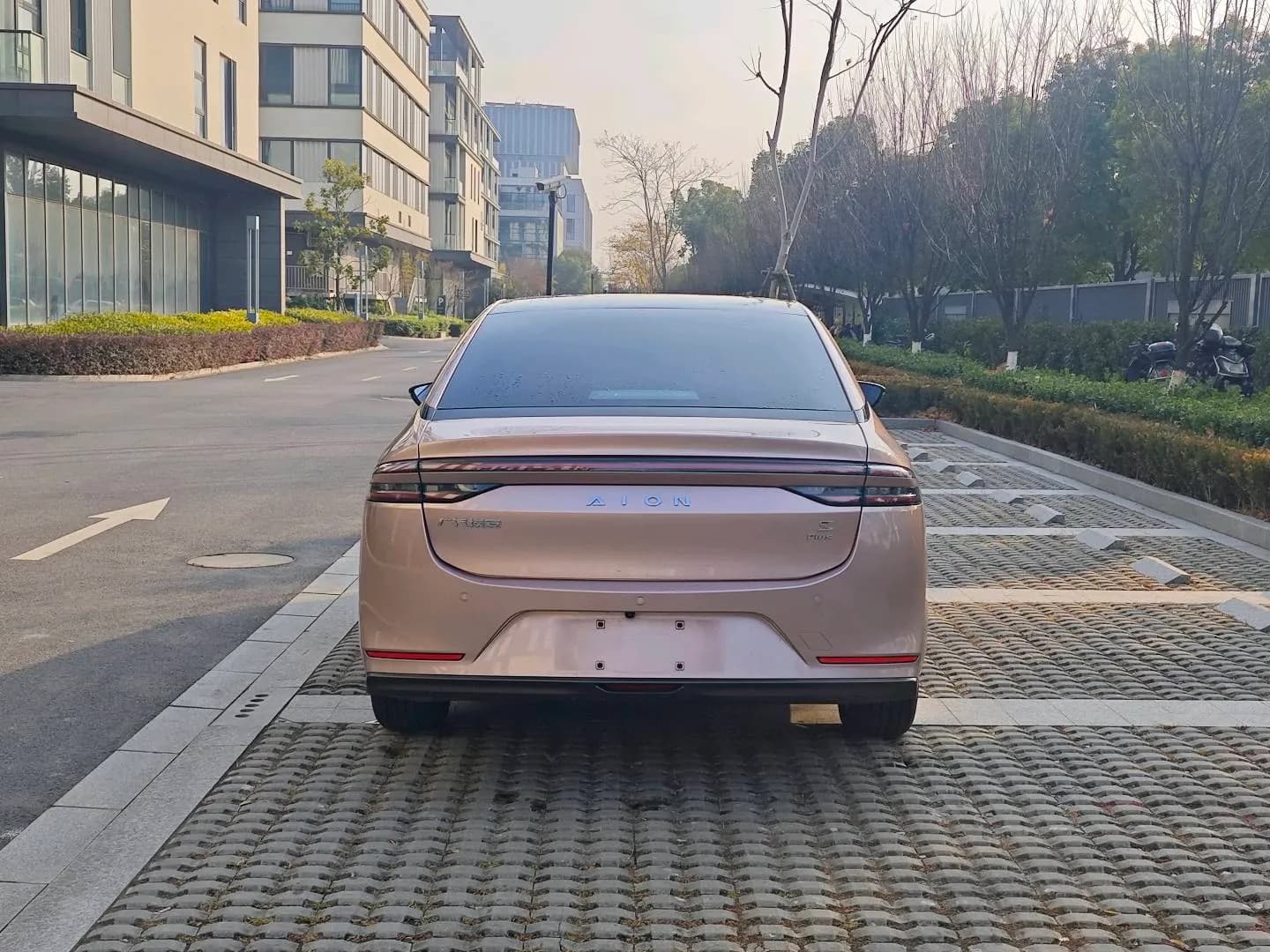 GAC Aion S Plus 2022 4