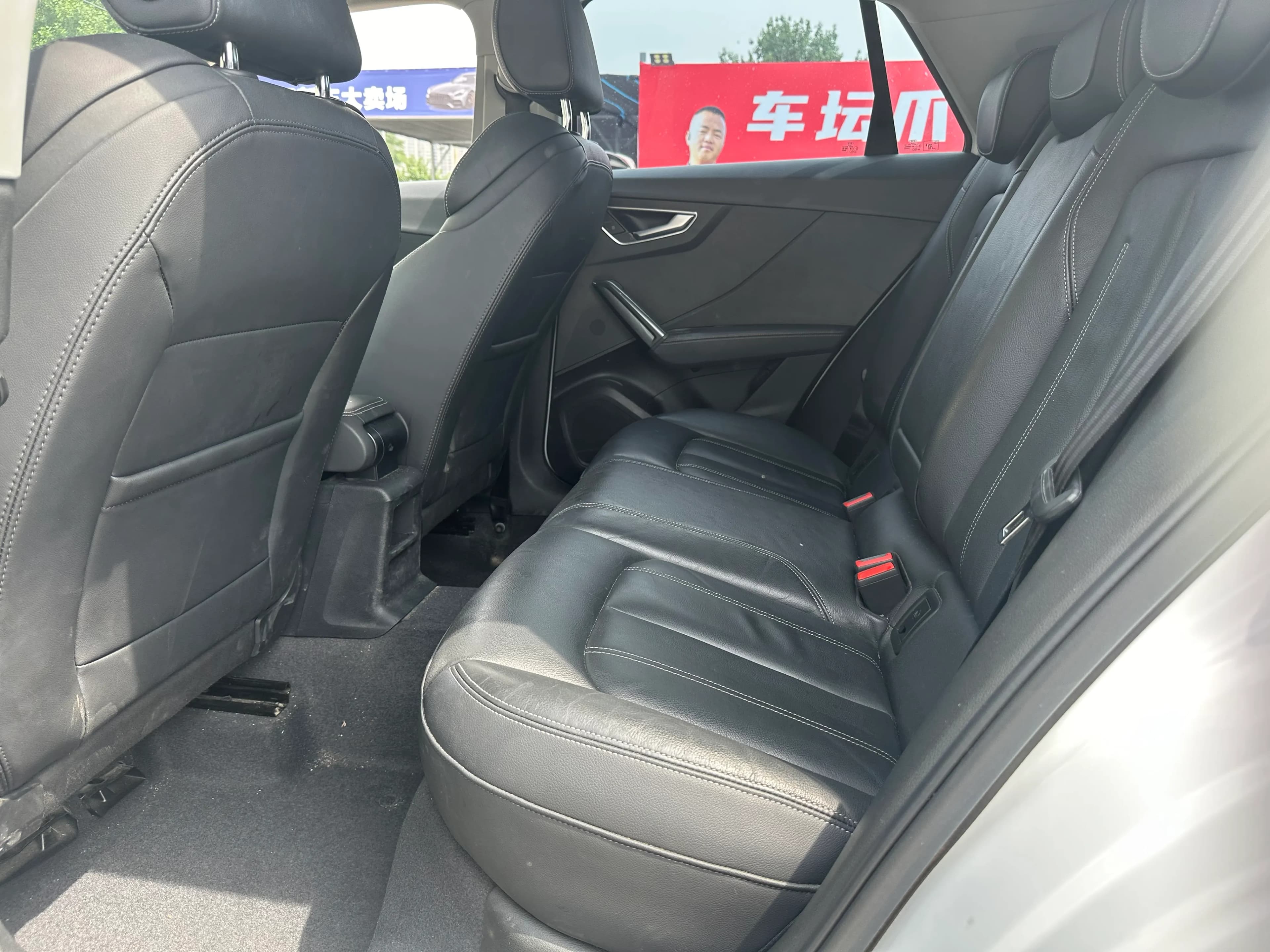 Audi Q2L 2021 6