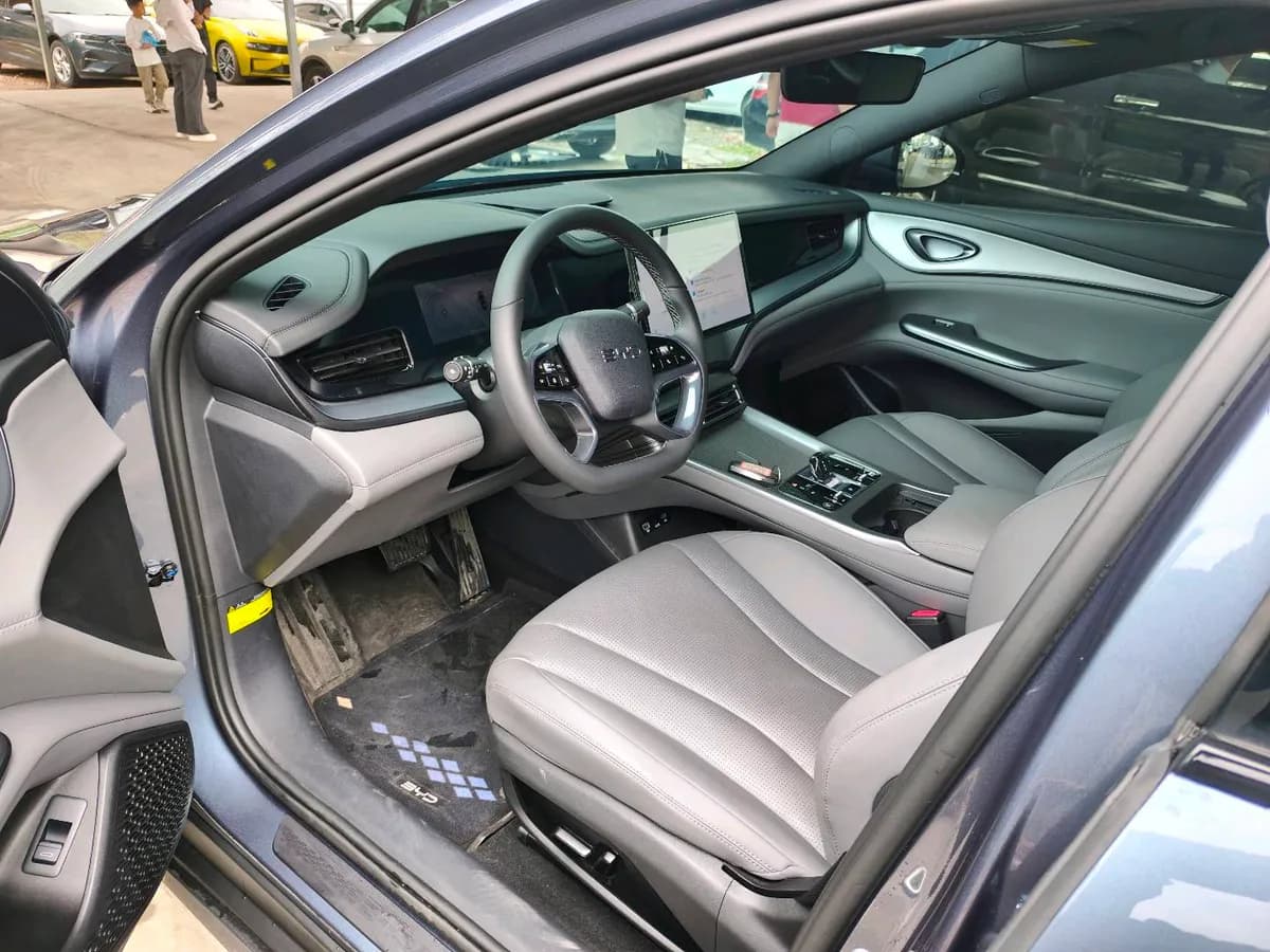 BYD Seal 07 2025 4