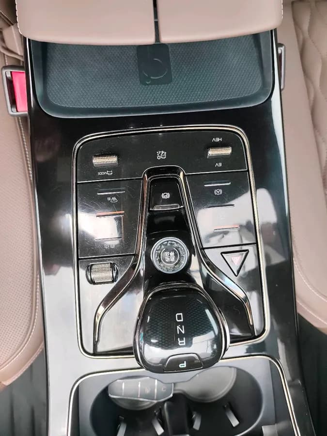 BYD Han 2023 4