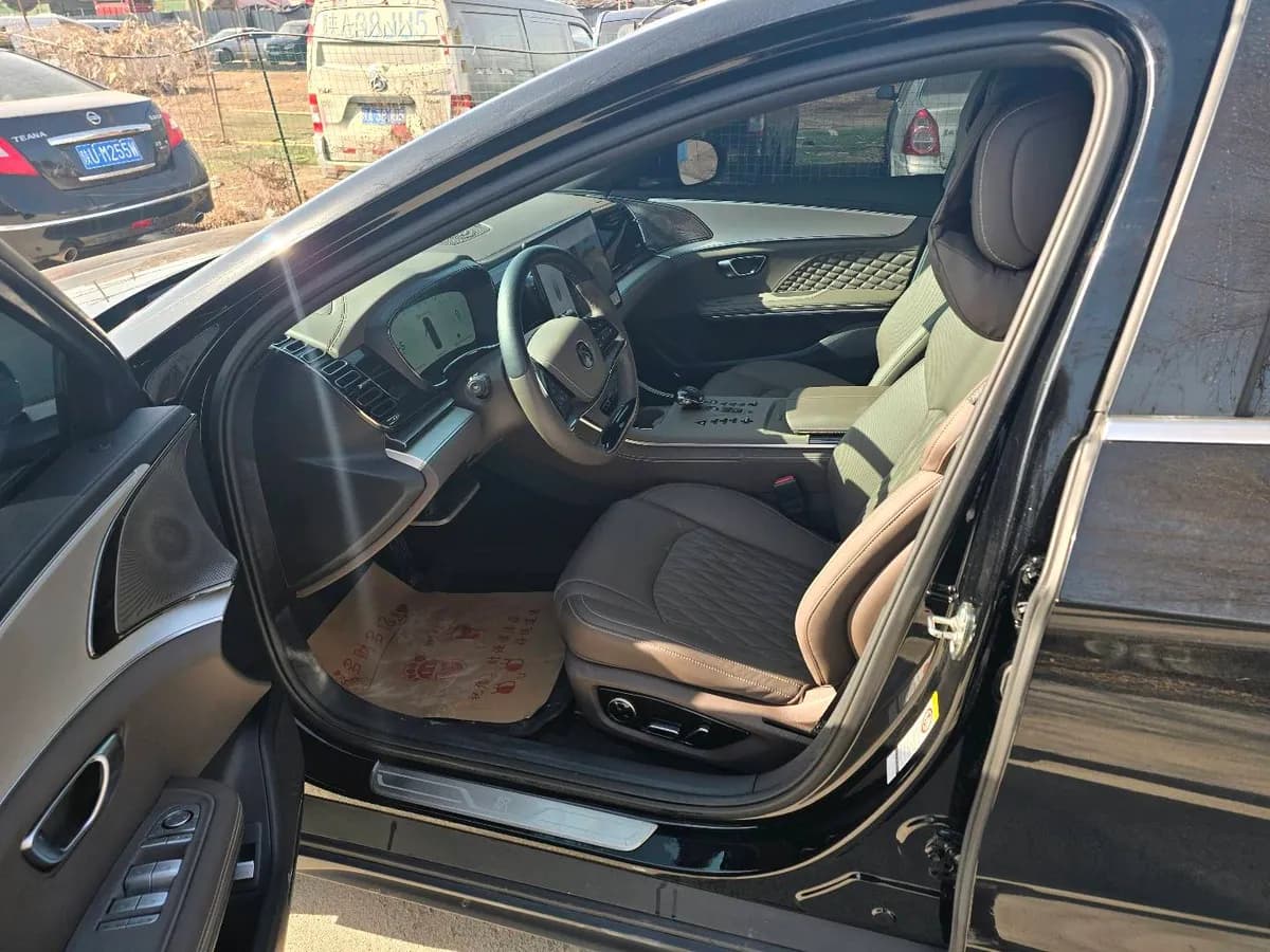 BYD Han 2024 8