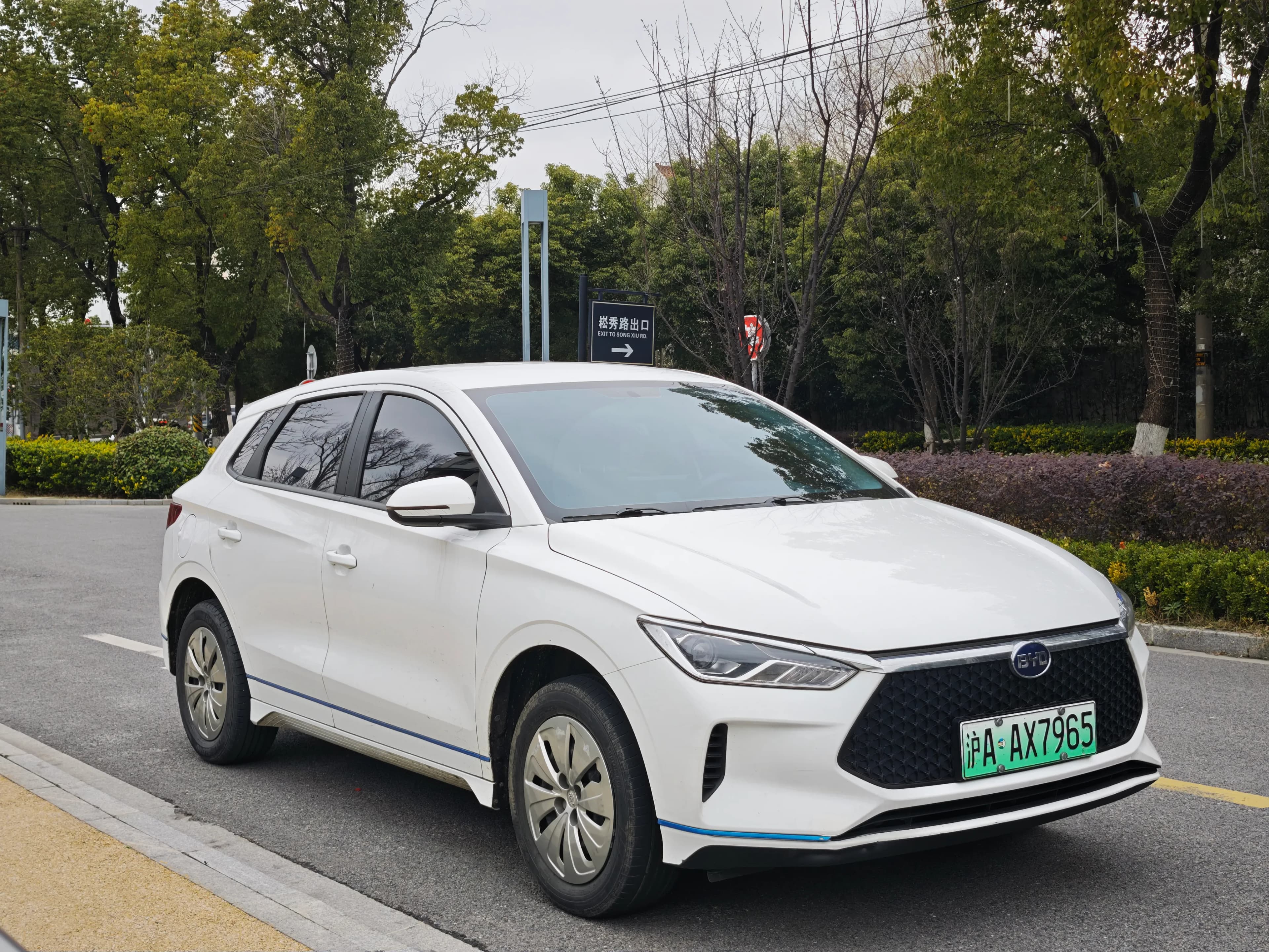 BYD e2 2021 3