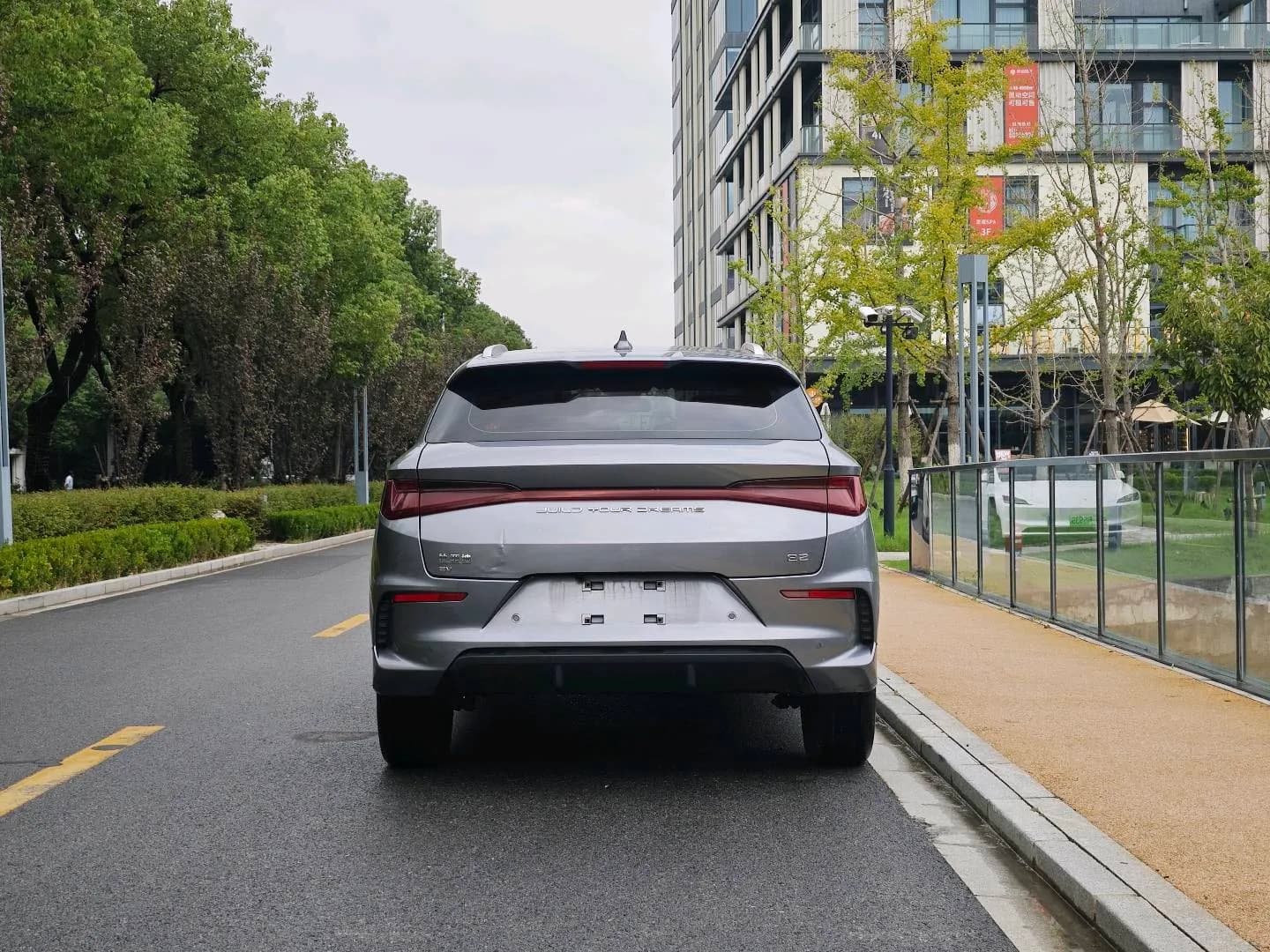 BYD e2 2023 8