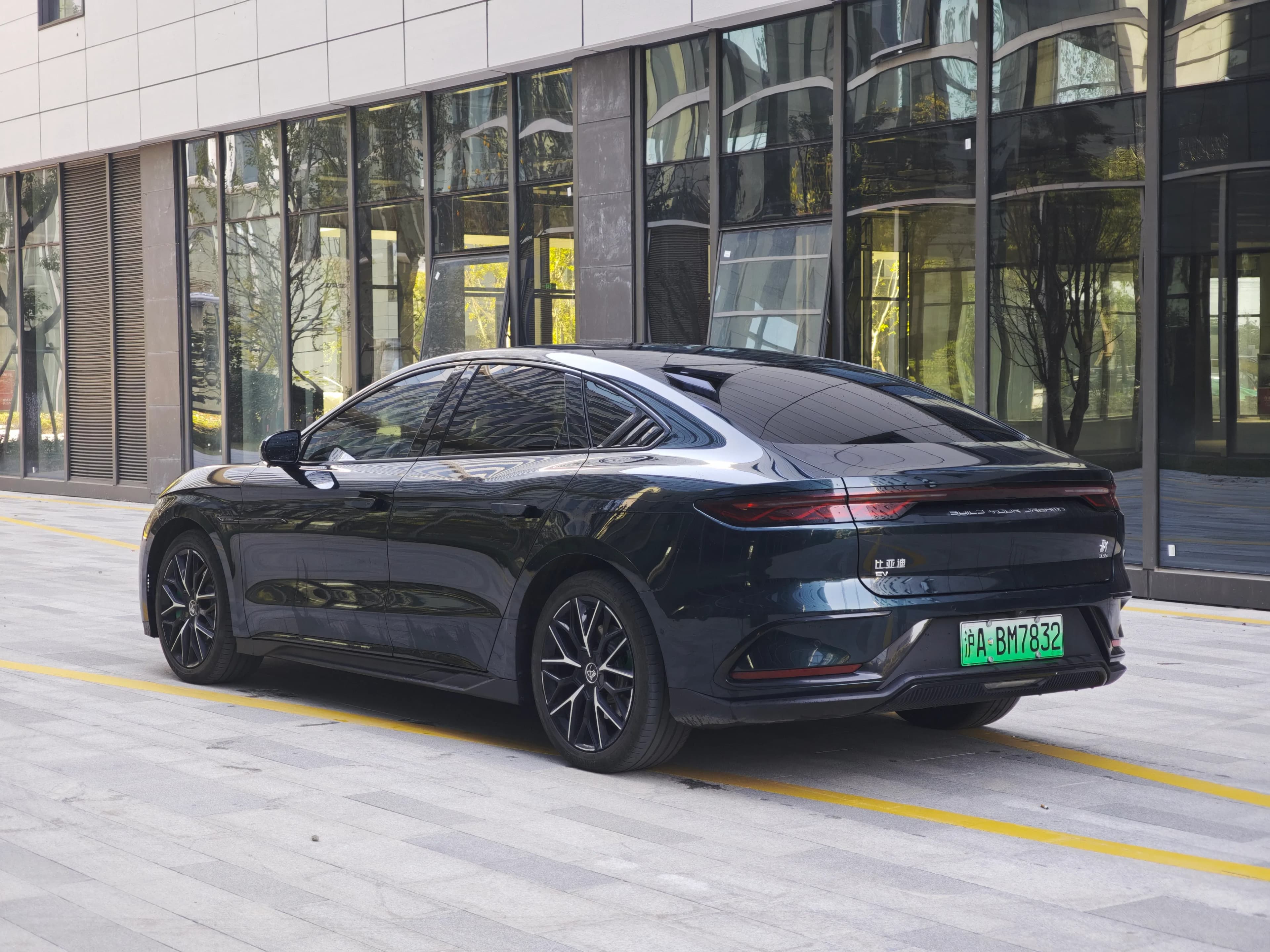 BYD Han 2022 5