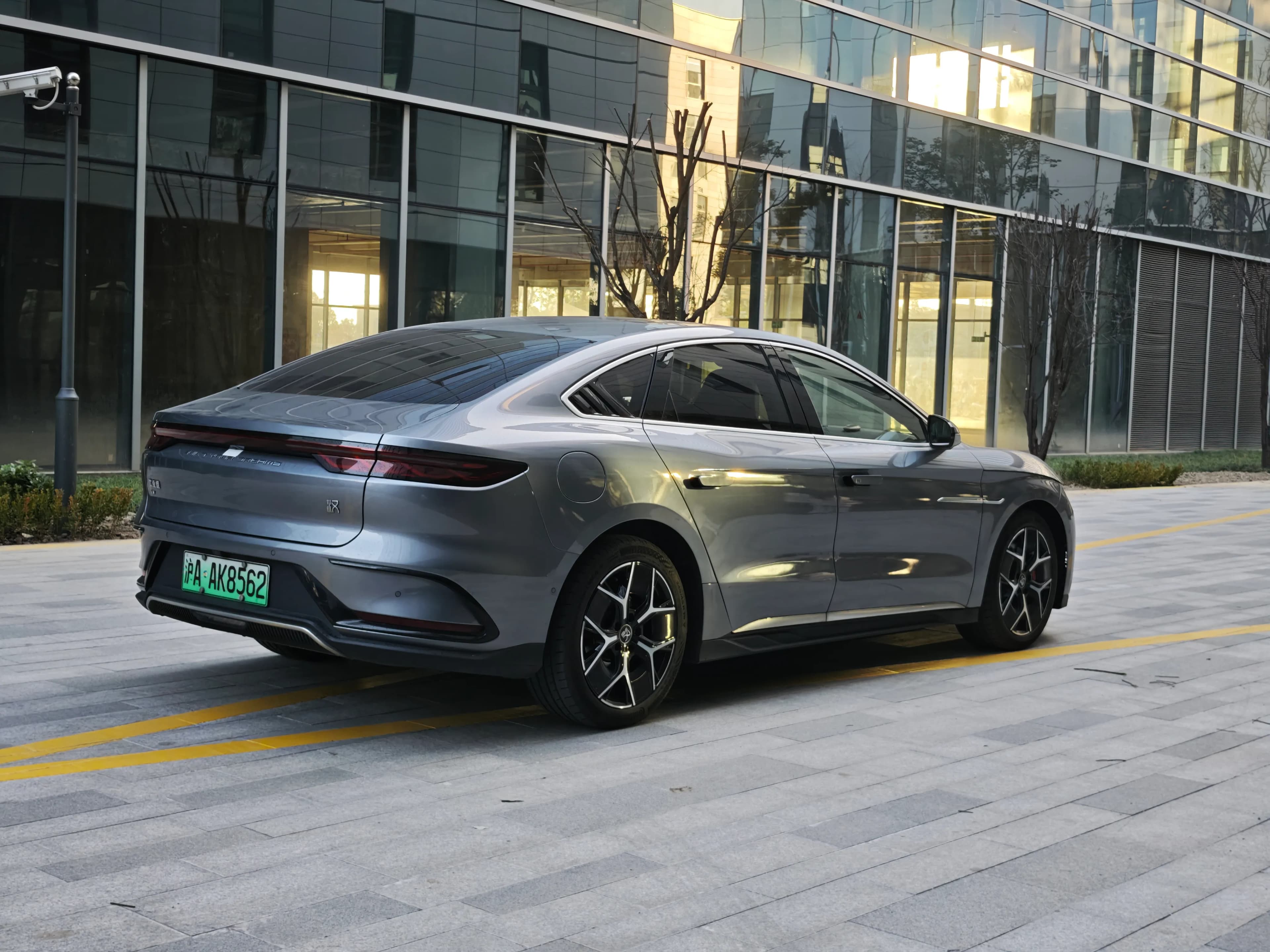 BYD Han 2022 4