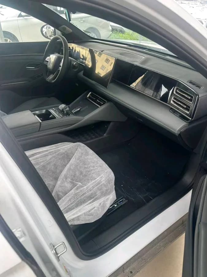 BYD Qin L 2024 5