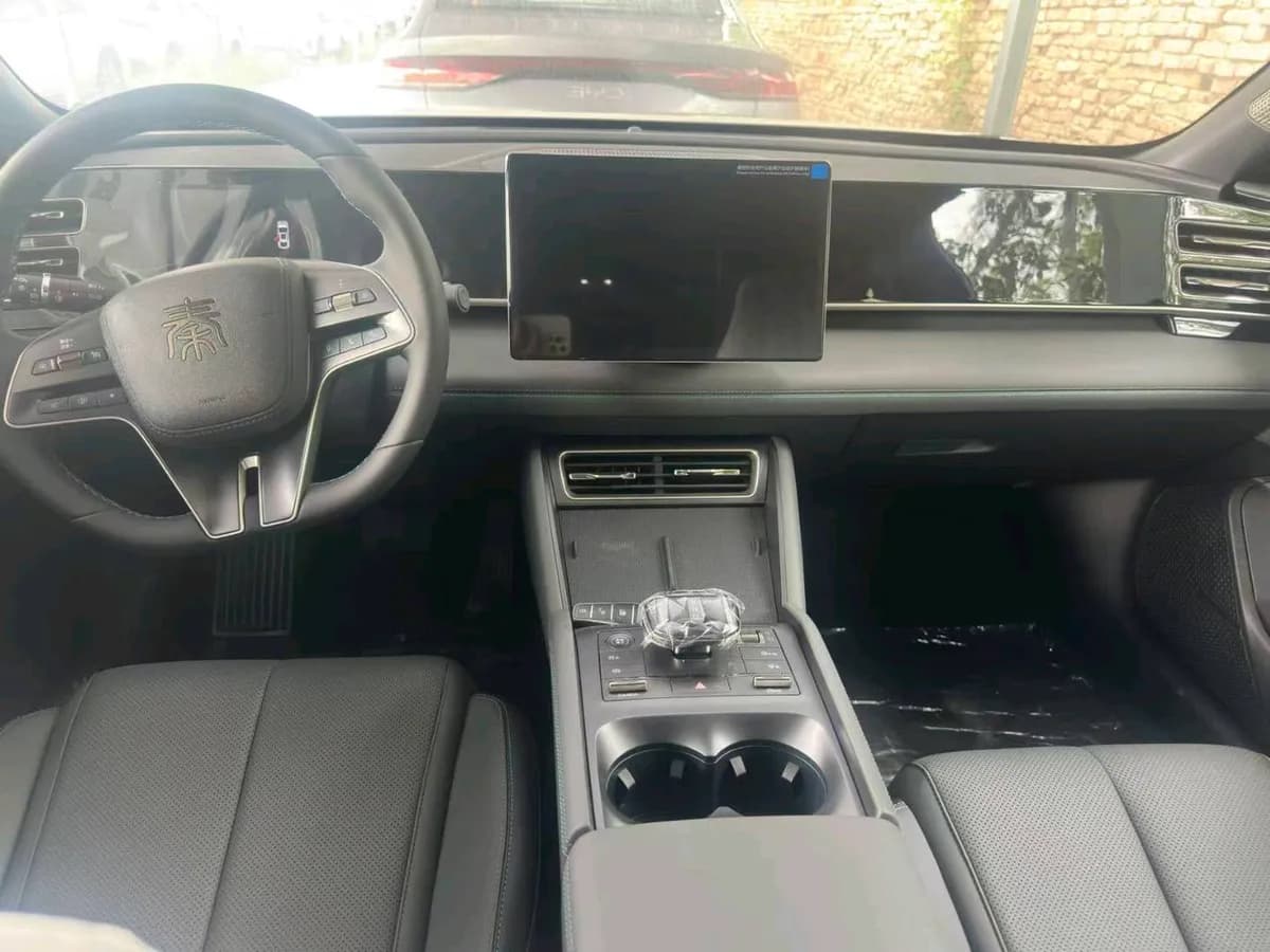 BYD Qin L 2024 7