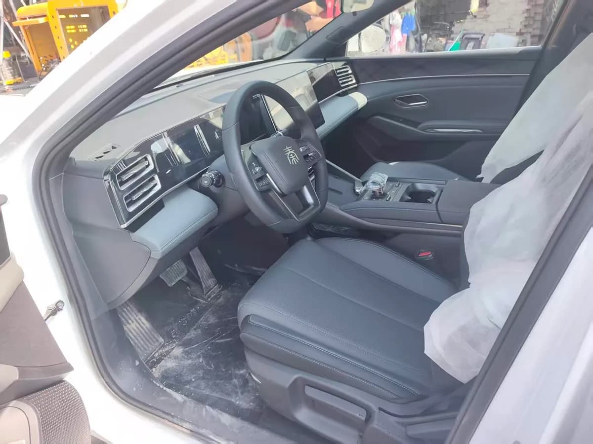 BYD Qin L 2025 2