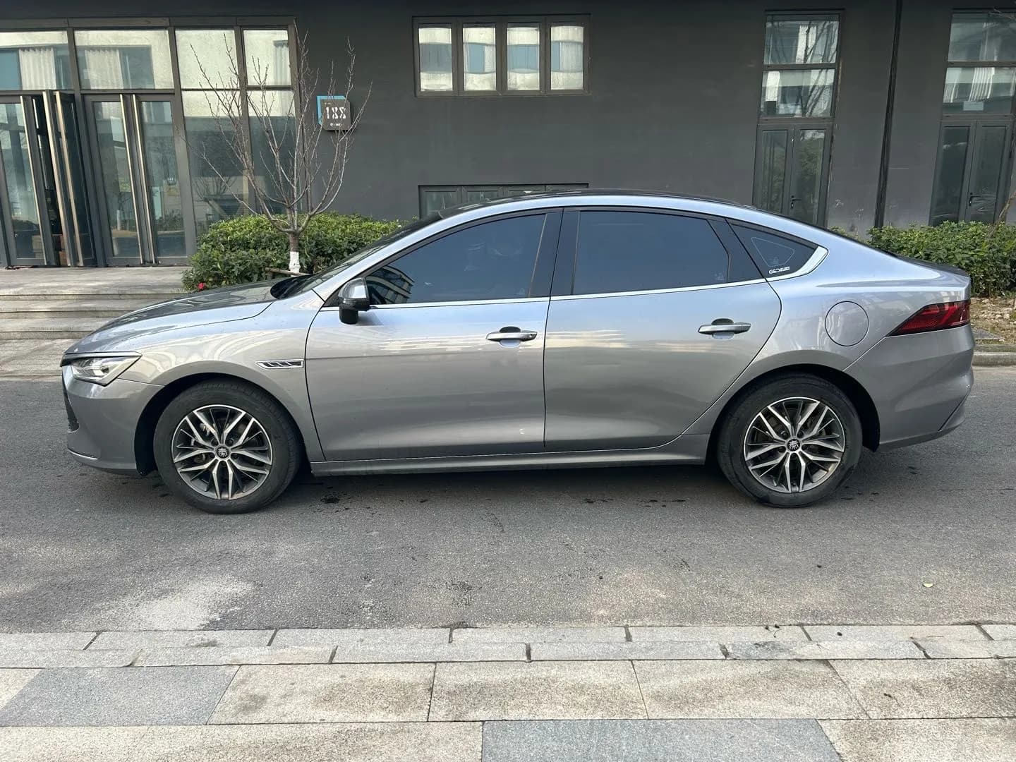 BYD Qin PLUS 2021 4
