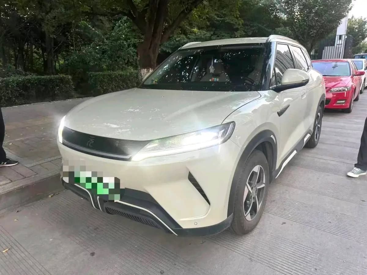 BYD Yuan UP 2025