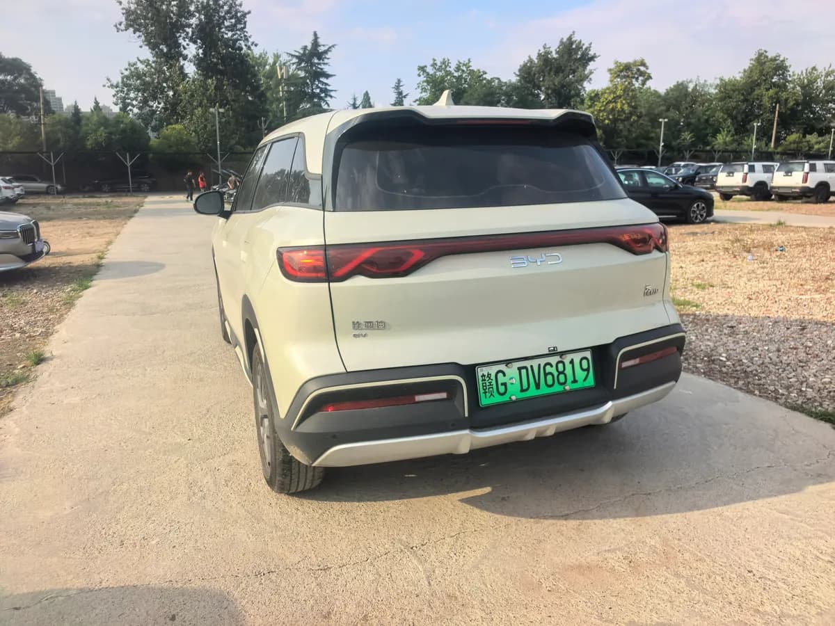 BYD Yuan UP 2025 8