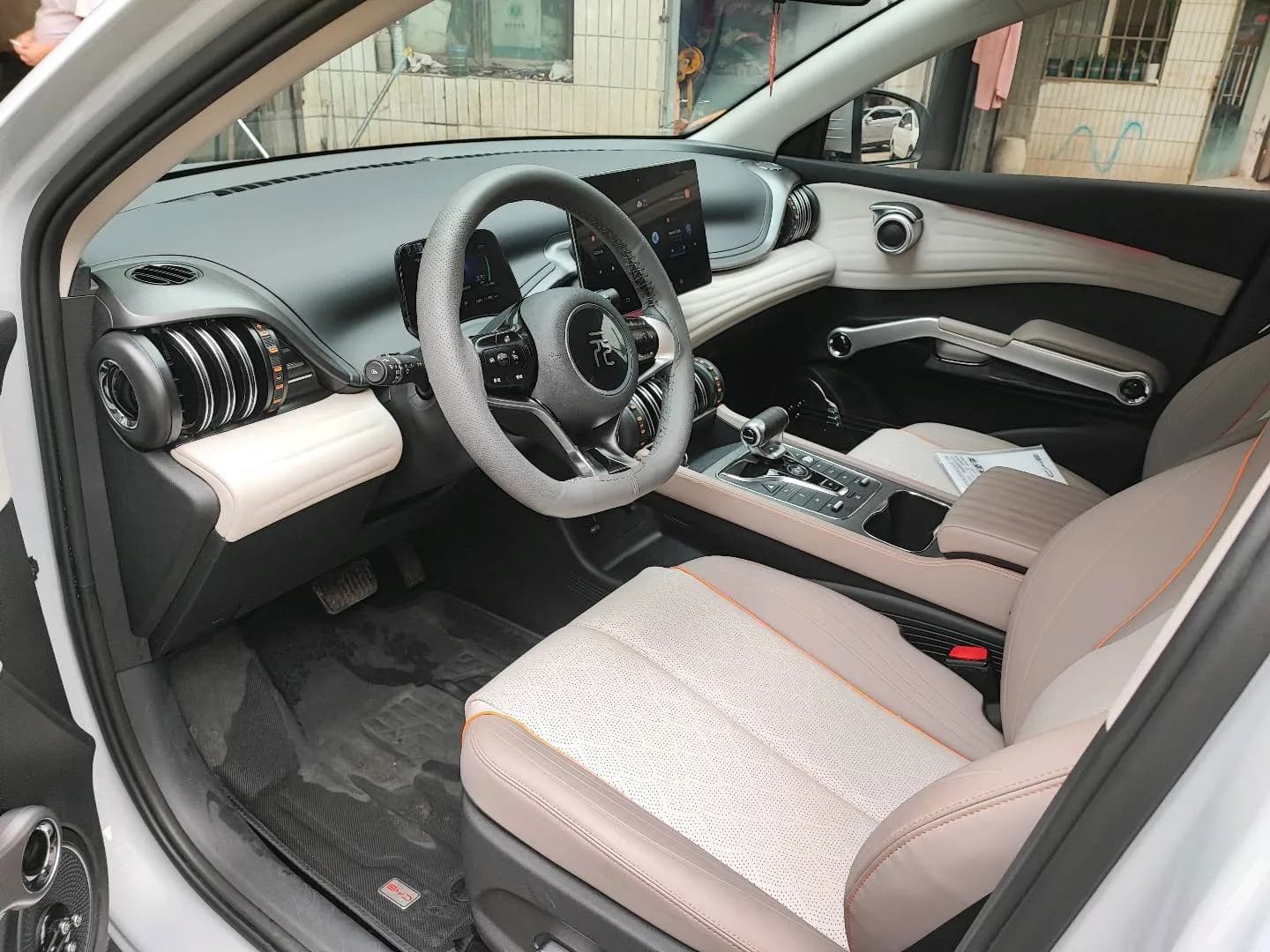 BYD Yuan PLUS 2023 5