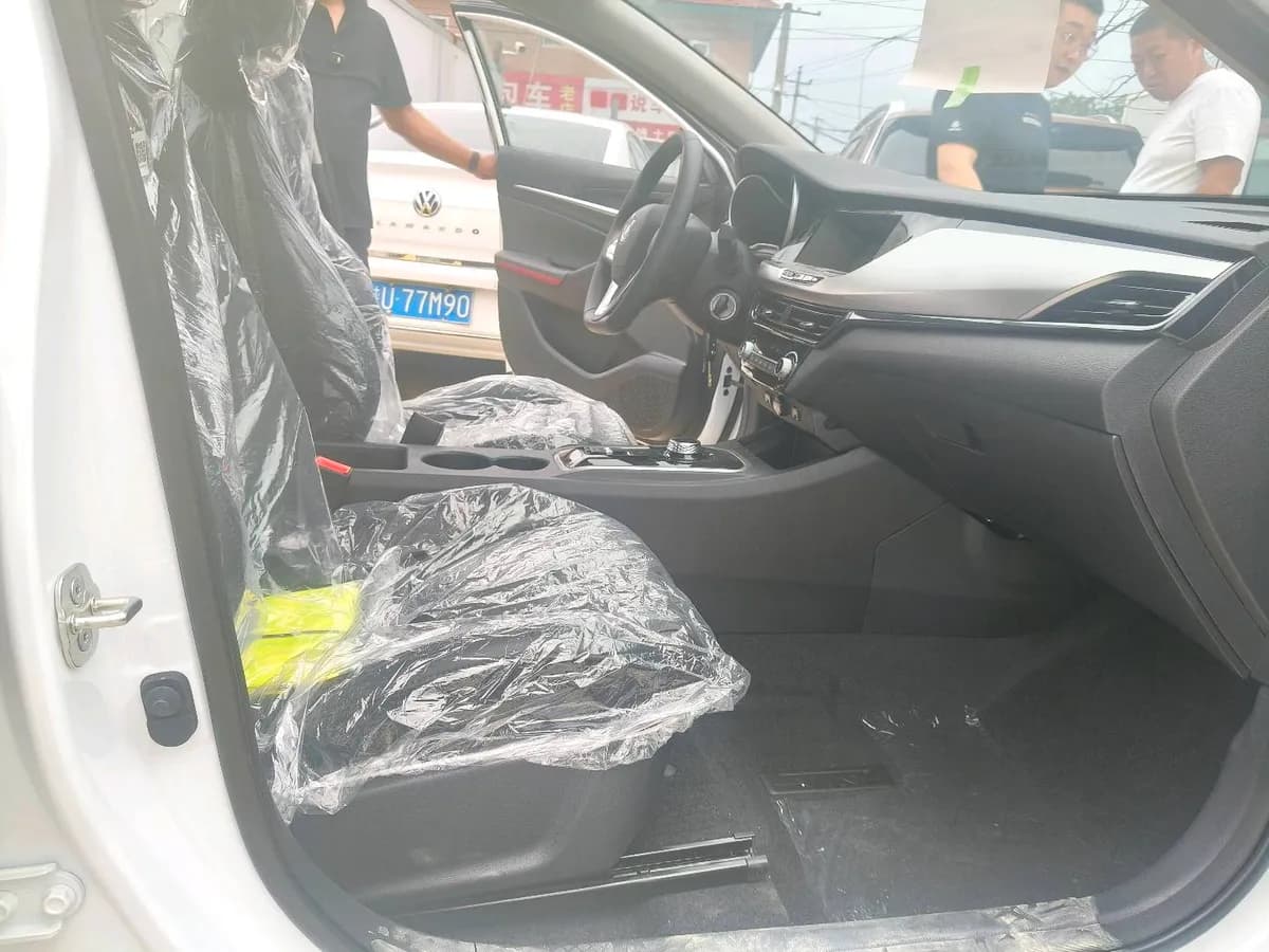 Changan Eado 2024 4