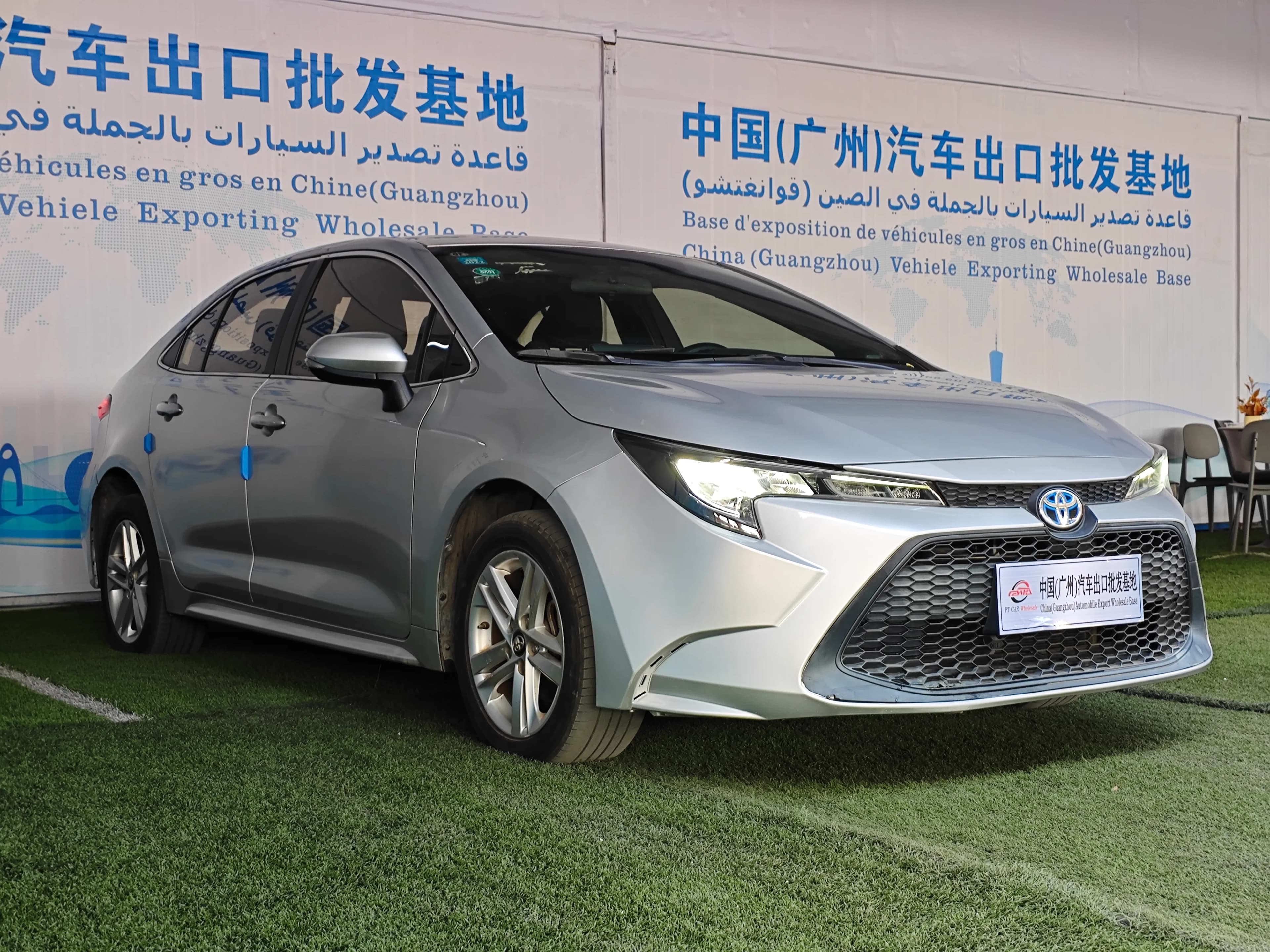 Lexus ES 2018 6