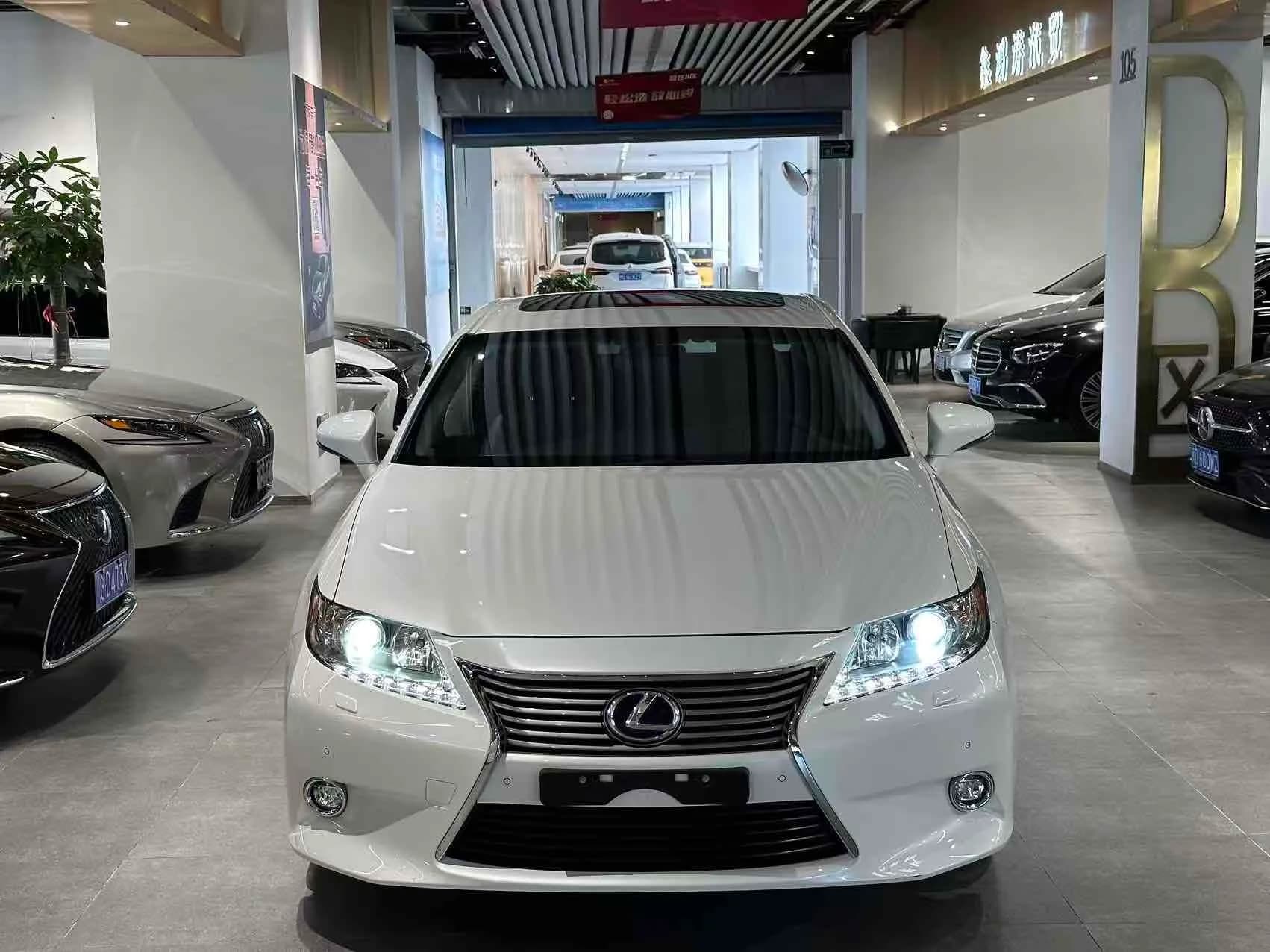 Lexus ES 2014 2