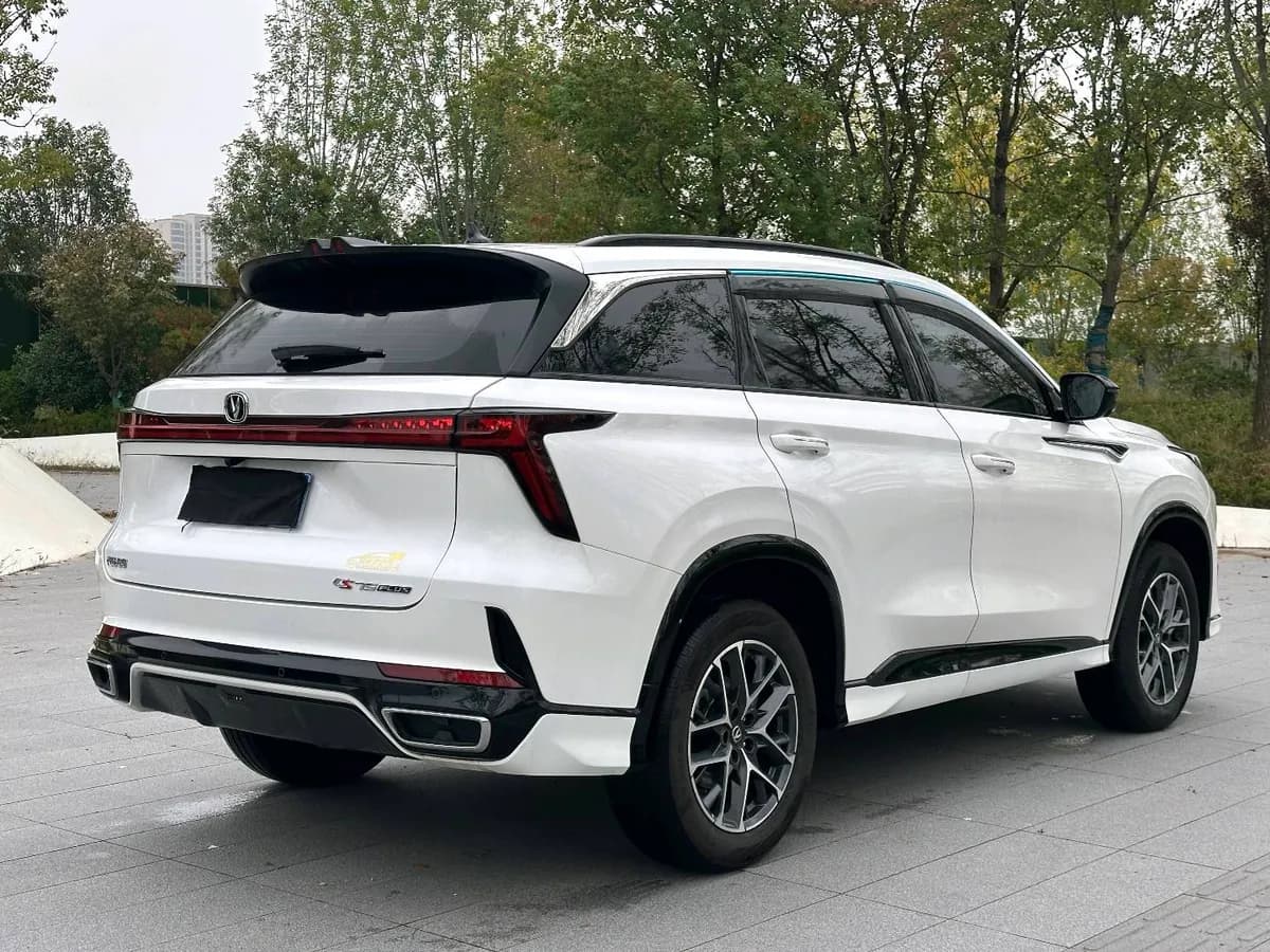 Changan CS75 Plus 6