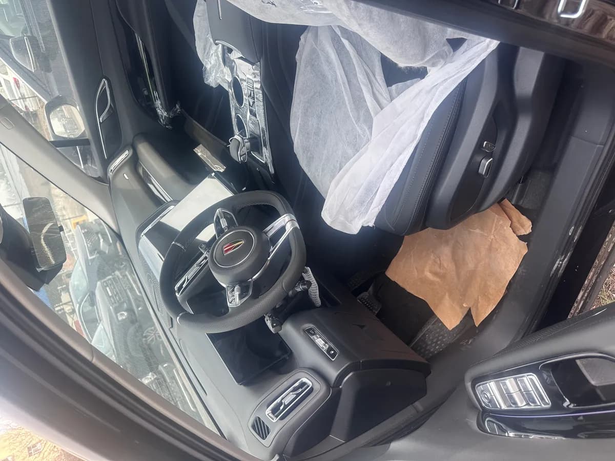 Hongqi HS3 PHEV 2024 115km 4