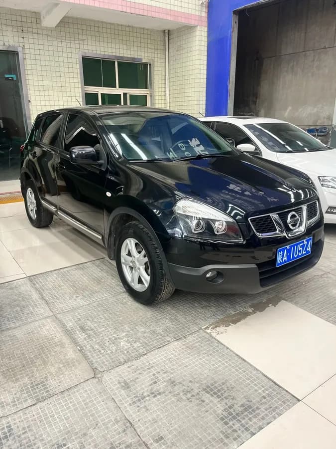 Nissan 2012 2.0XL 6MT 2WD 2