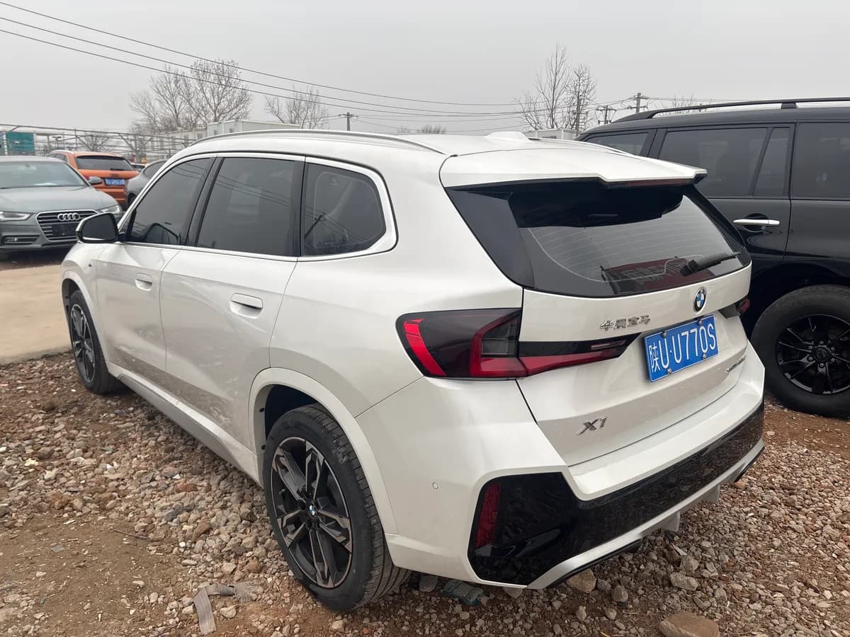 BMW X1 2023 sDrive25Li M 4