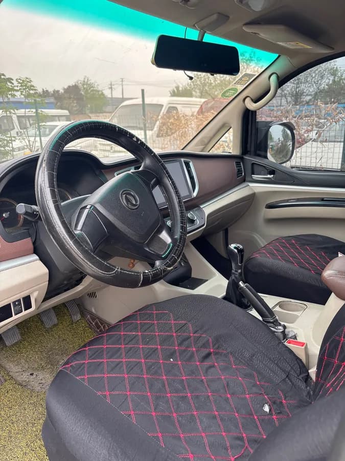 Dongfeng 2017 M5 1.6L 7