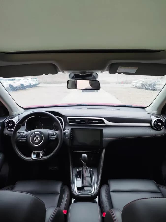 MG ZS 2020 180DVVT Lite 10