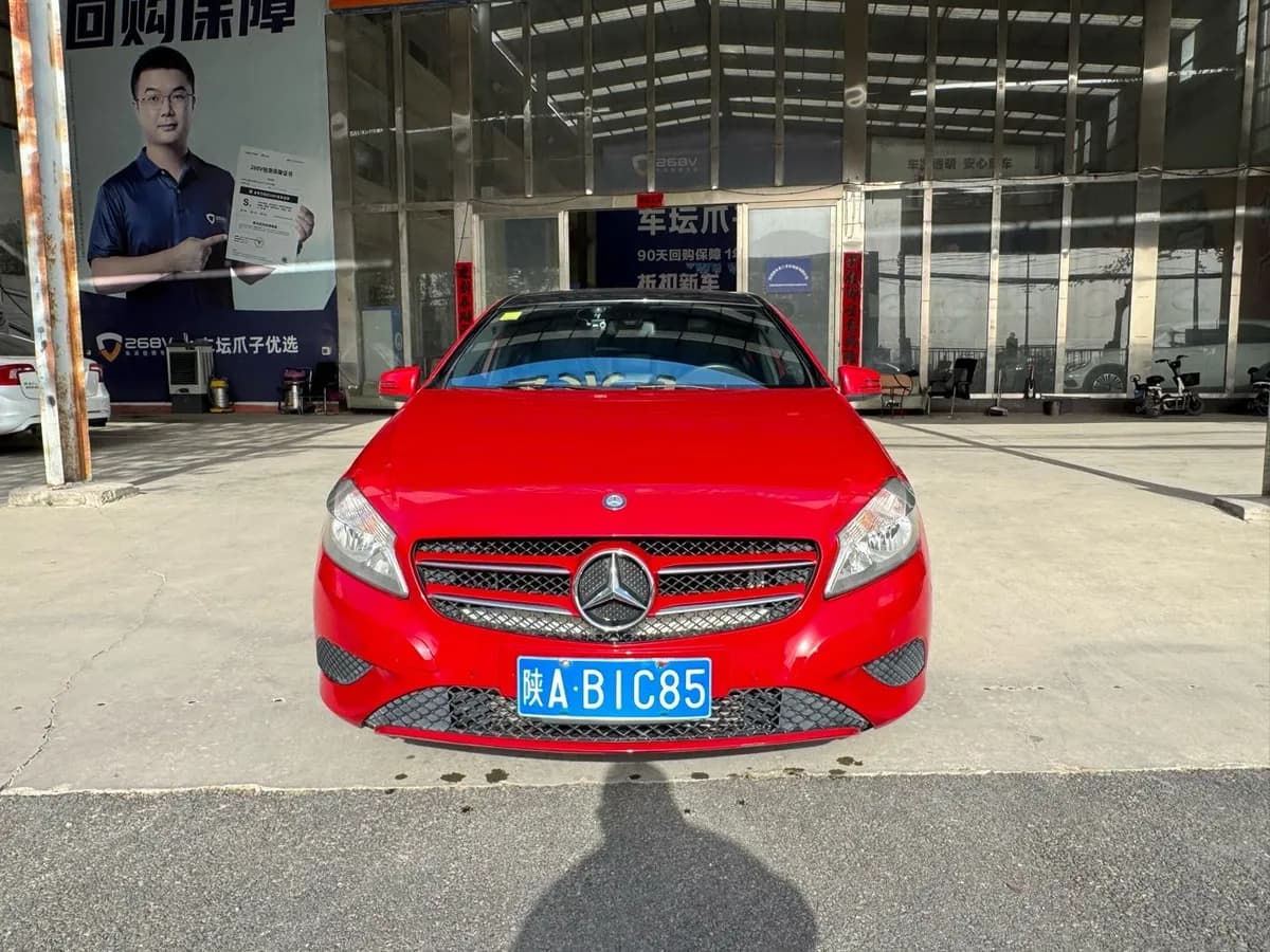 Mercedes-Benz A ( ) 2013 A 180 2