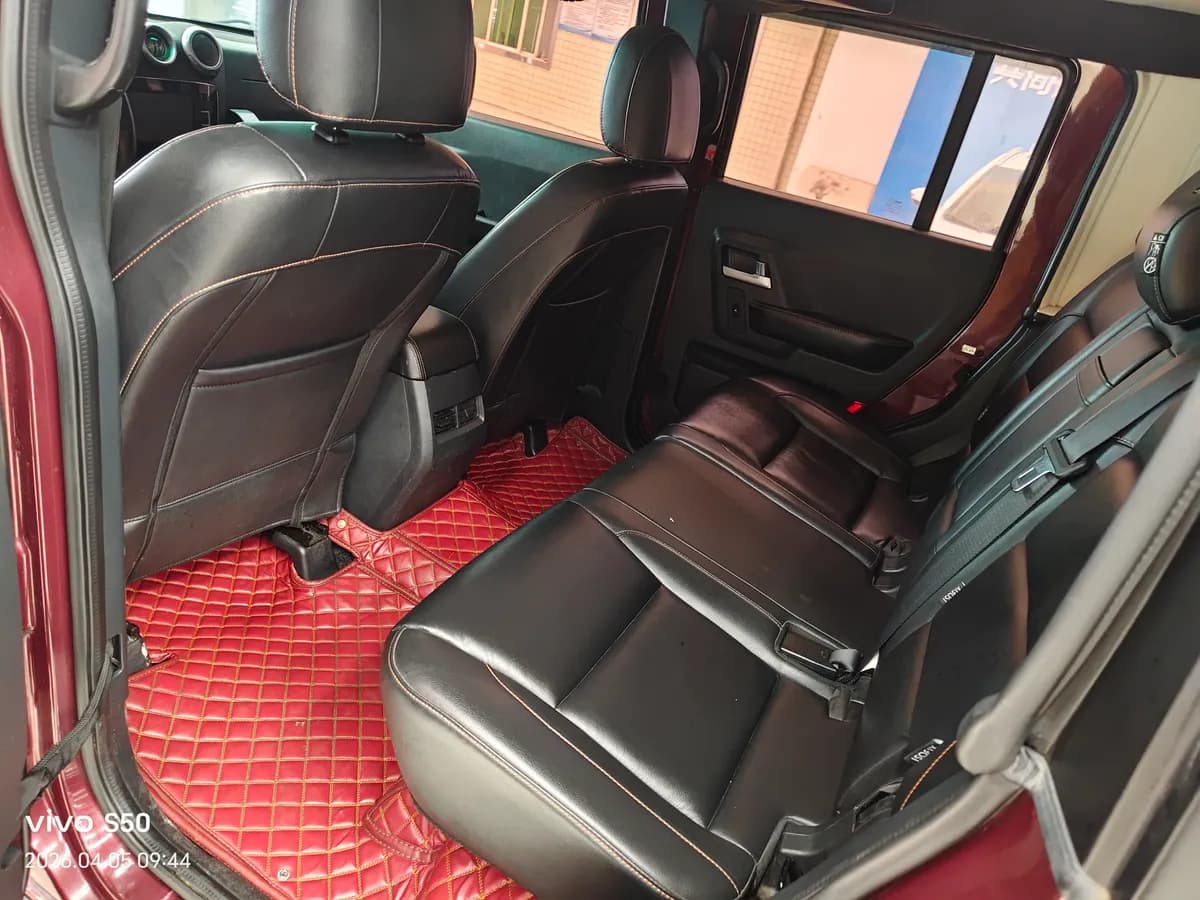 BAIC BJ40 2016 2.0T 6