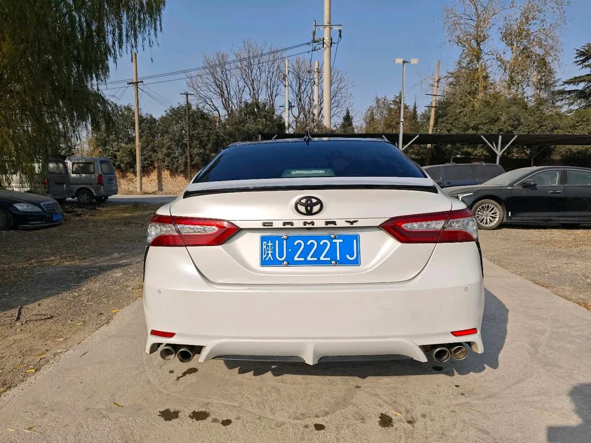 Toyota 2021 2.5G 8