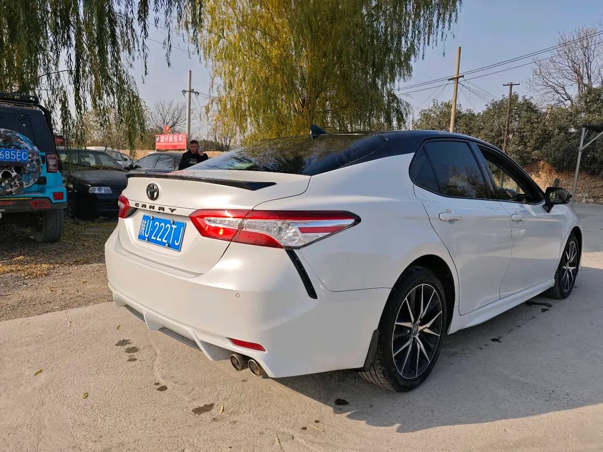 Toyota 2021 2.5G 9