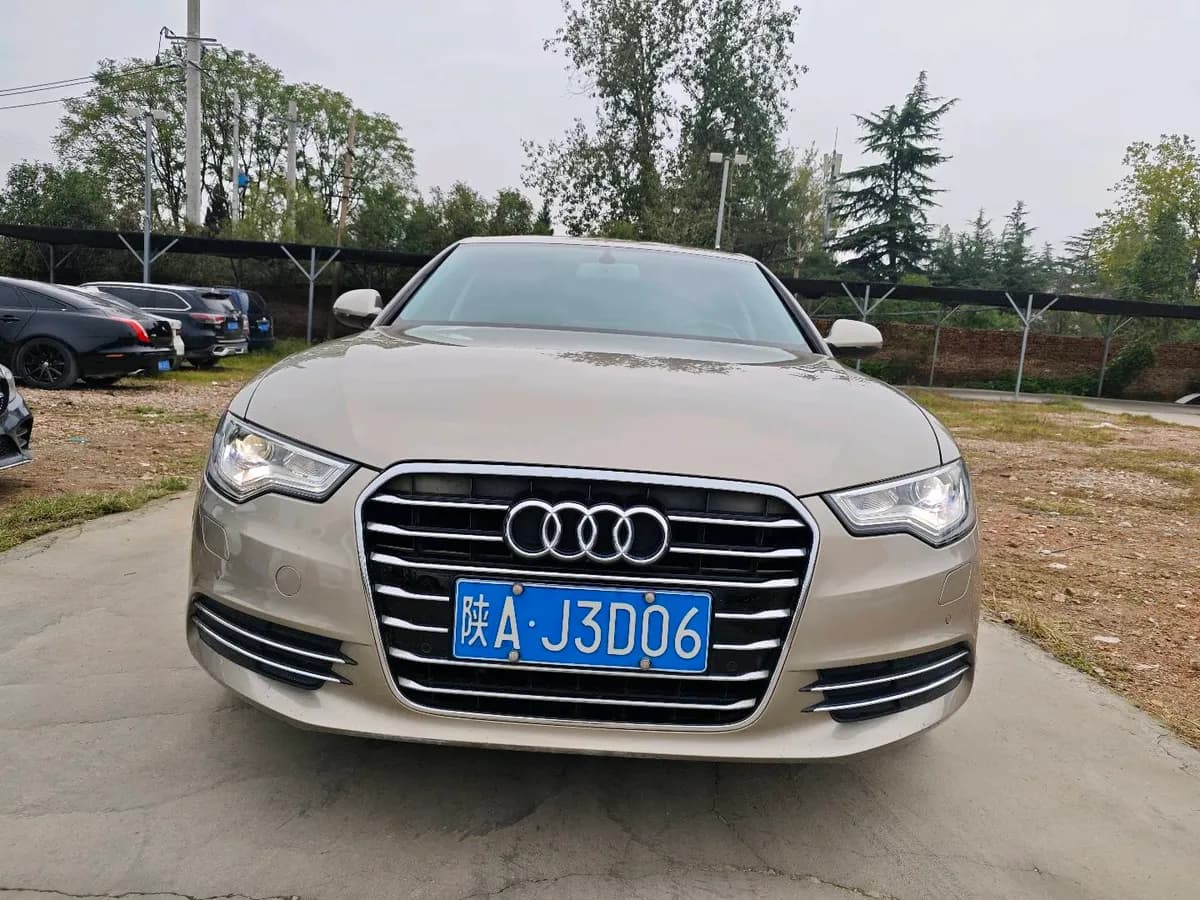 Audi A6L 2014 30 FSI 2