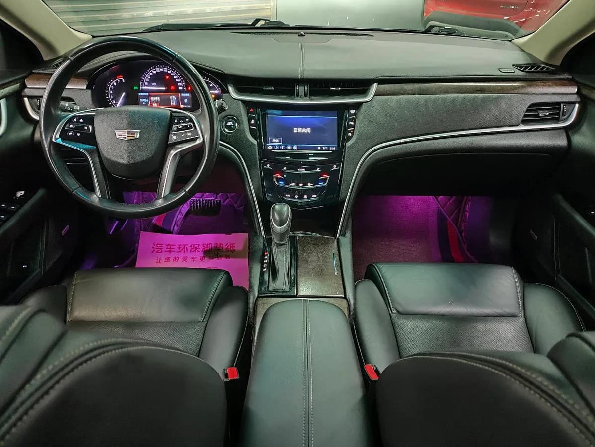 Cadillac XTS 2018 28T 6