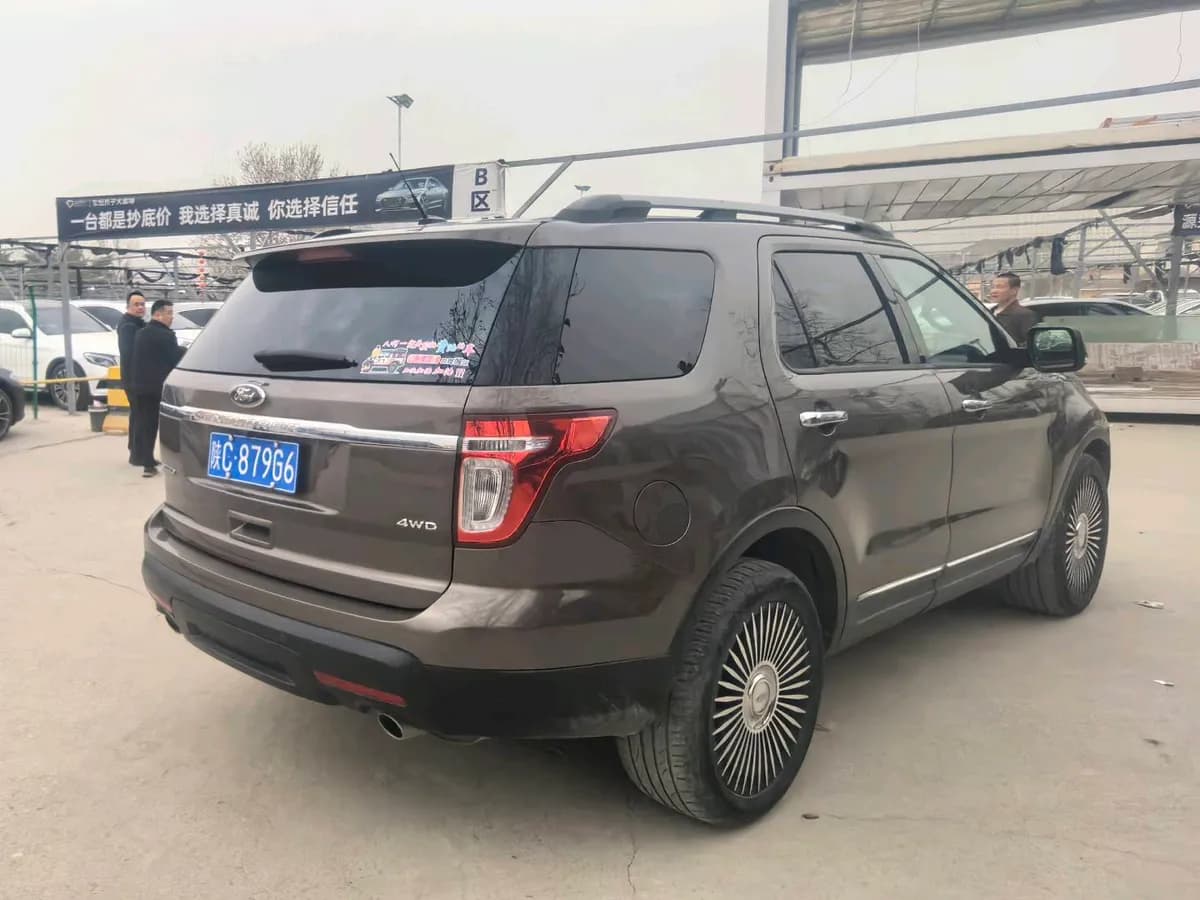 Ford ( ) 2013 3.5L 9