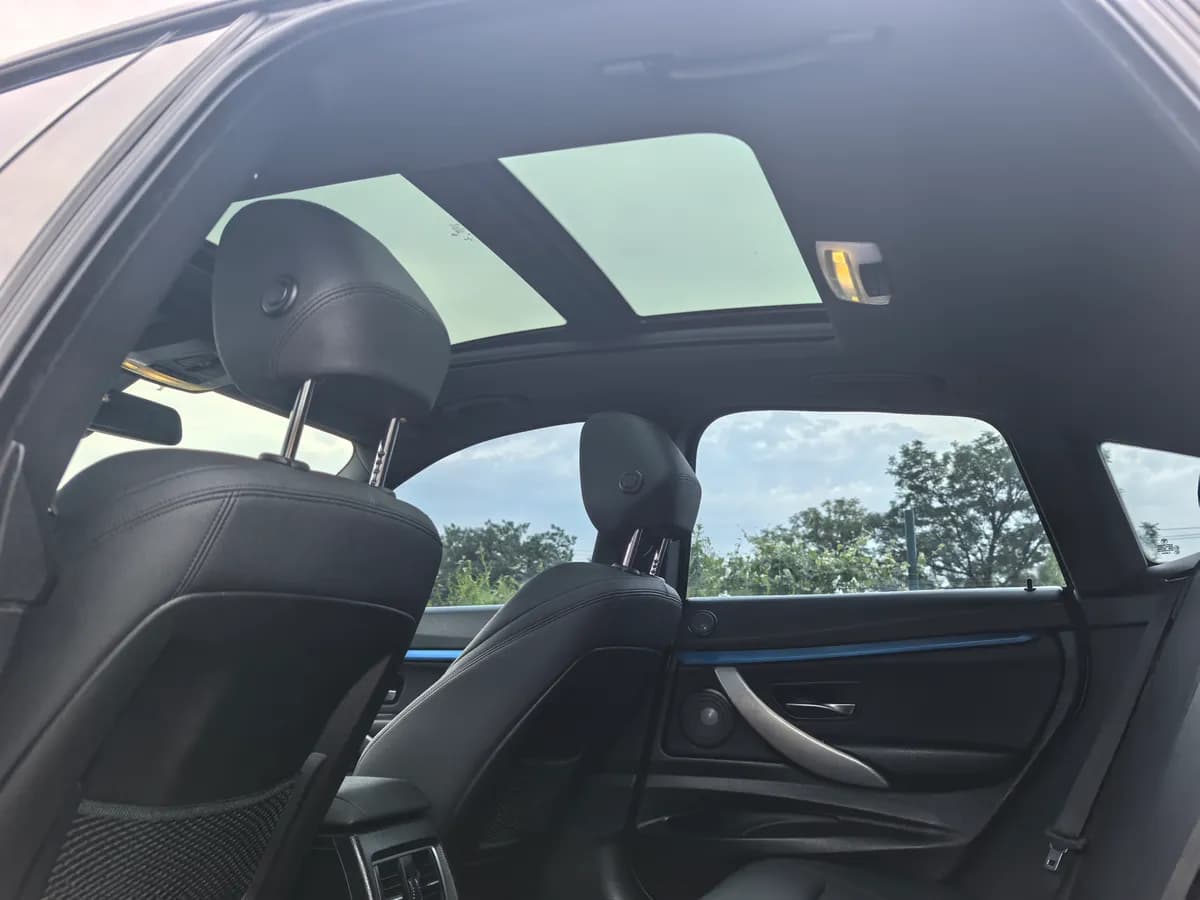 BMW 3 GT ( ) 2018 320i M 7