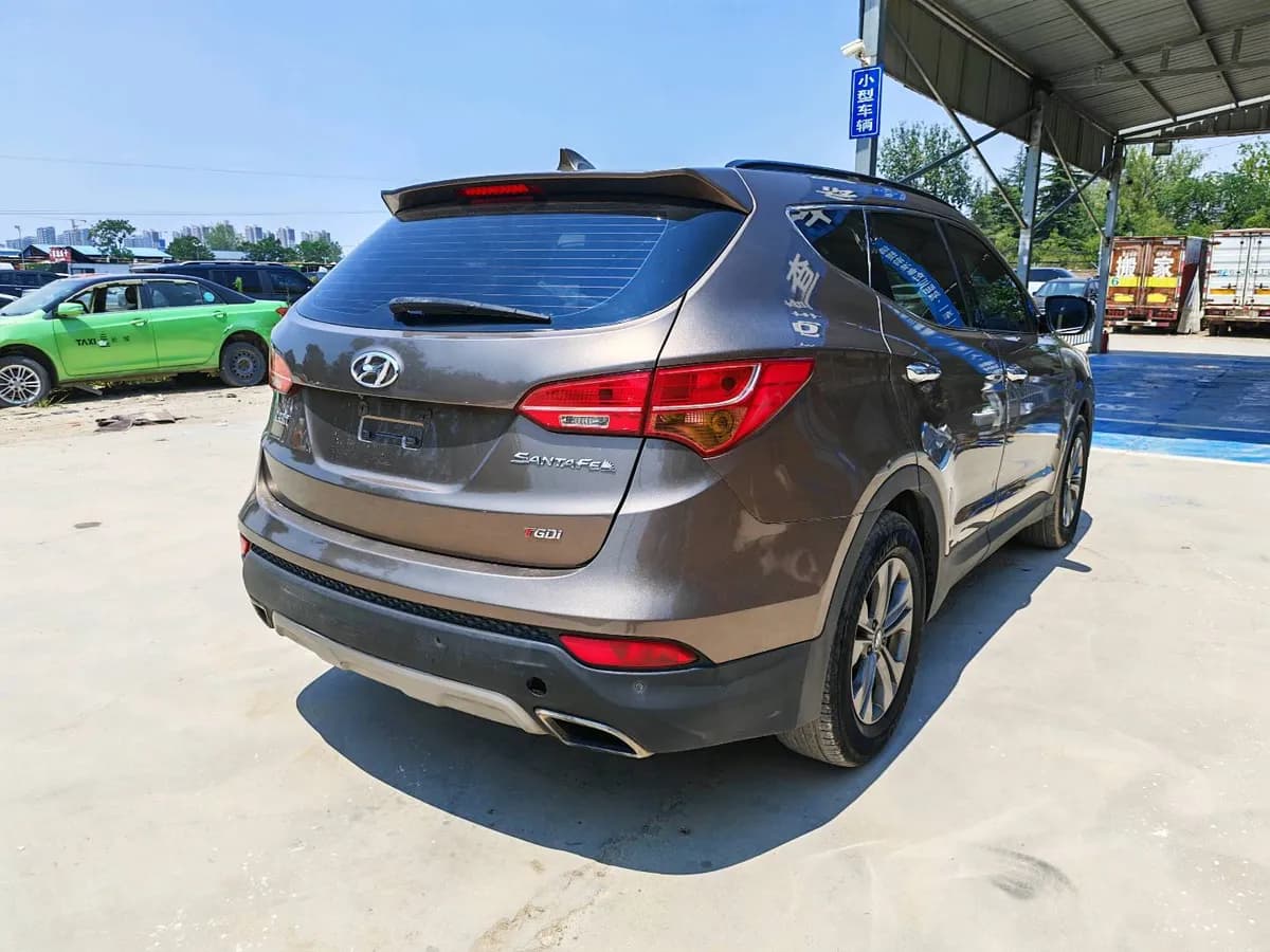 Hyundai 2015 2.0T 5 9