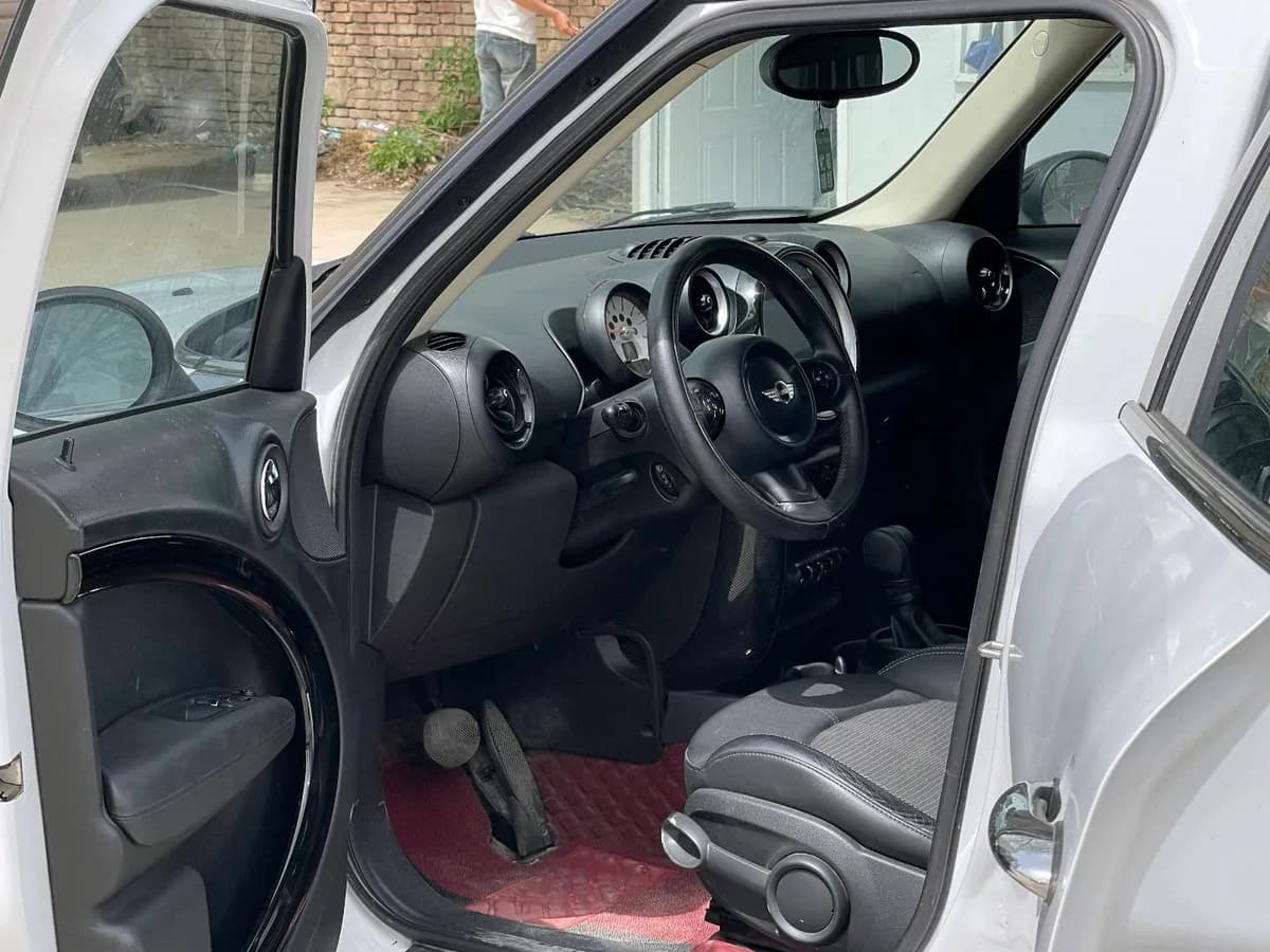 MINI COUNTRYMAN 2014 1.6L COOPER Fun 5