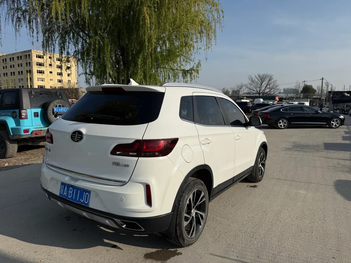 X40 2018 1.6L 5