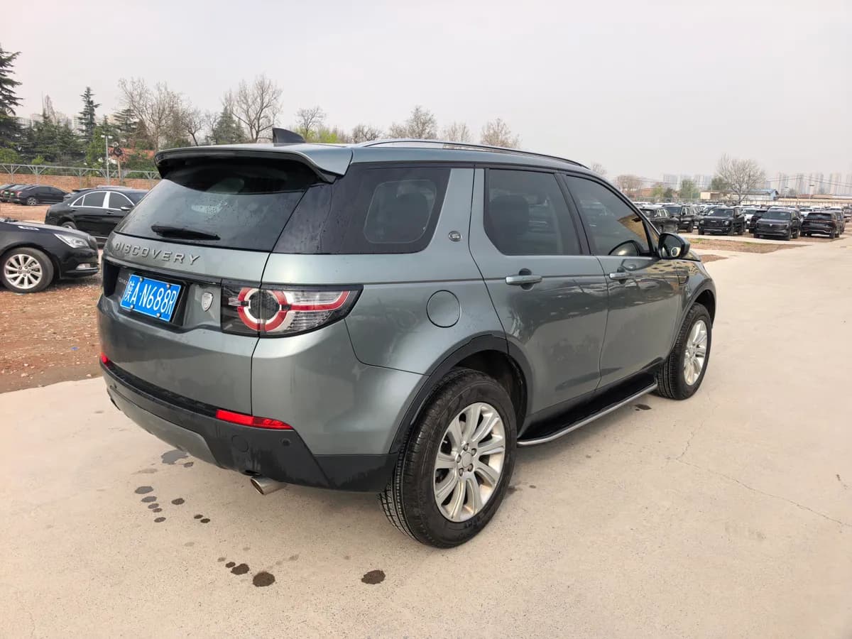 Land Rover 2019 240PS SE V 10