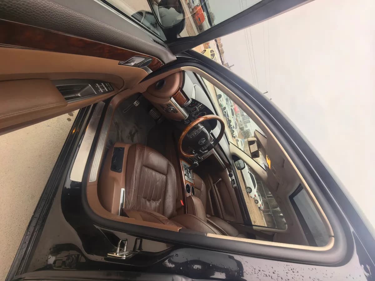 Volkswagen 2009 3.6L V6 5 4