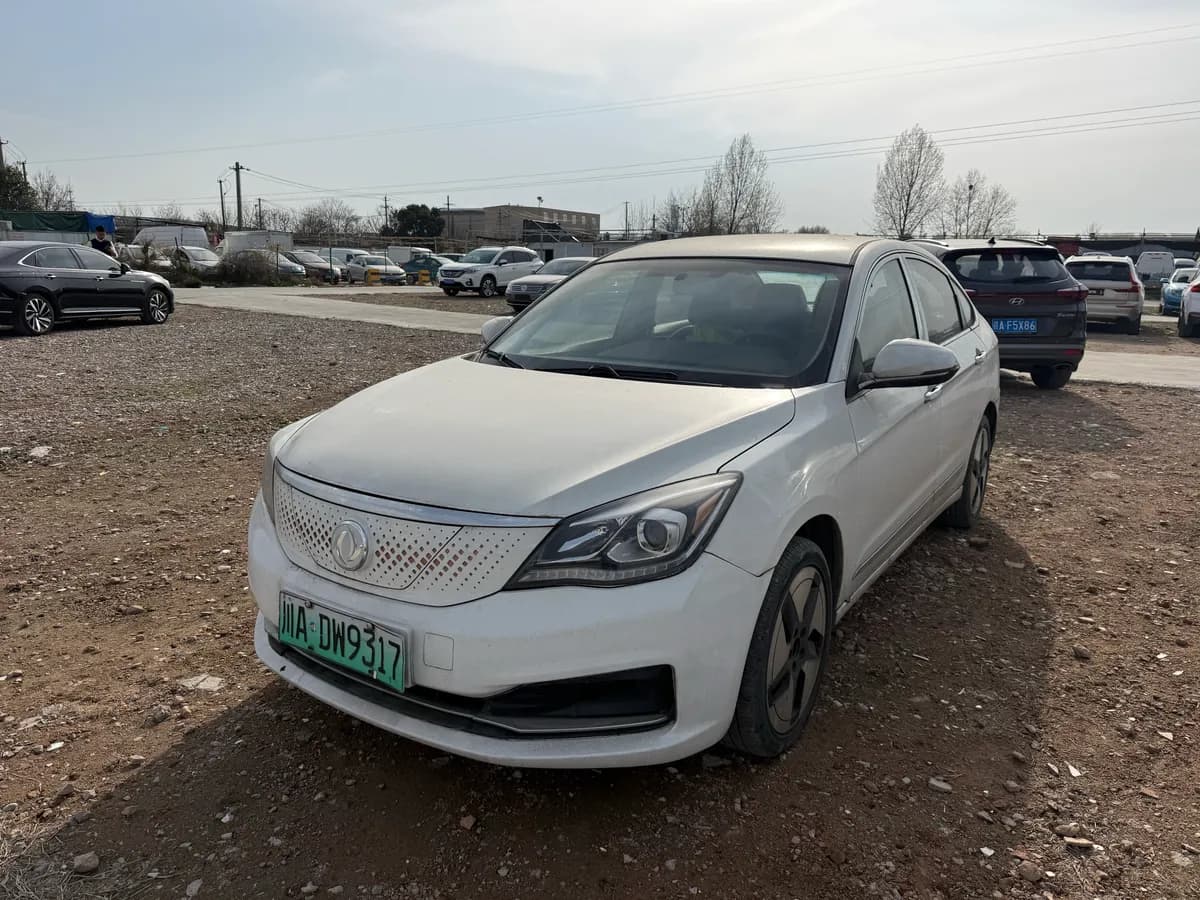 Dongfeng E70 2021 500 2