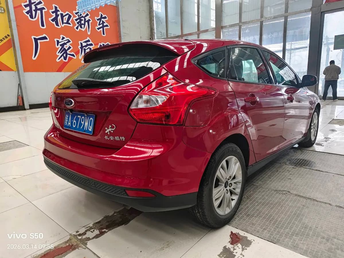 Ford 2012 1.6L ��� 9