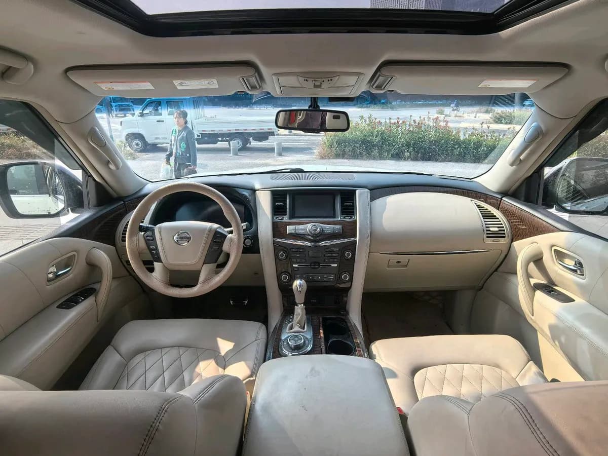 Nissan 2016 5.6L 10