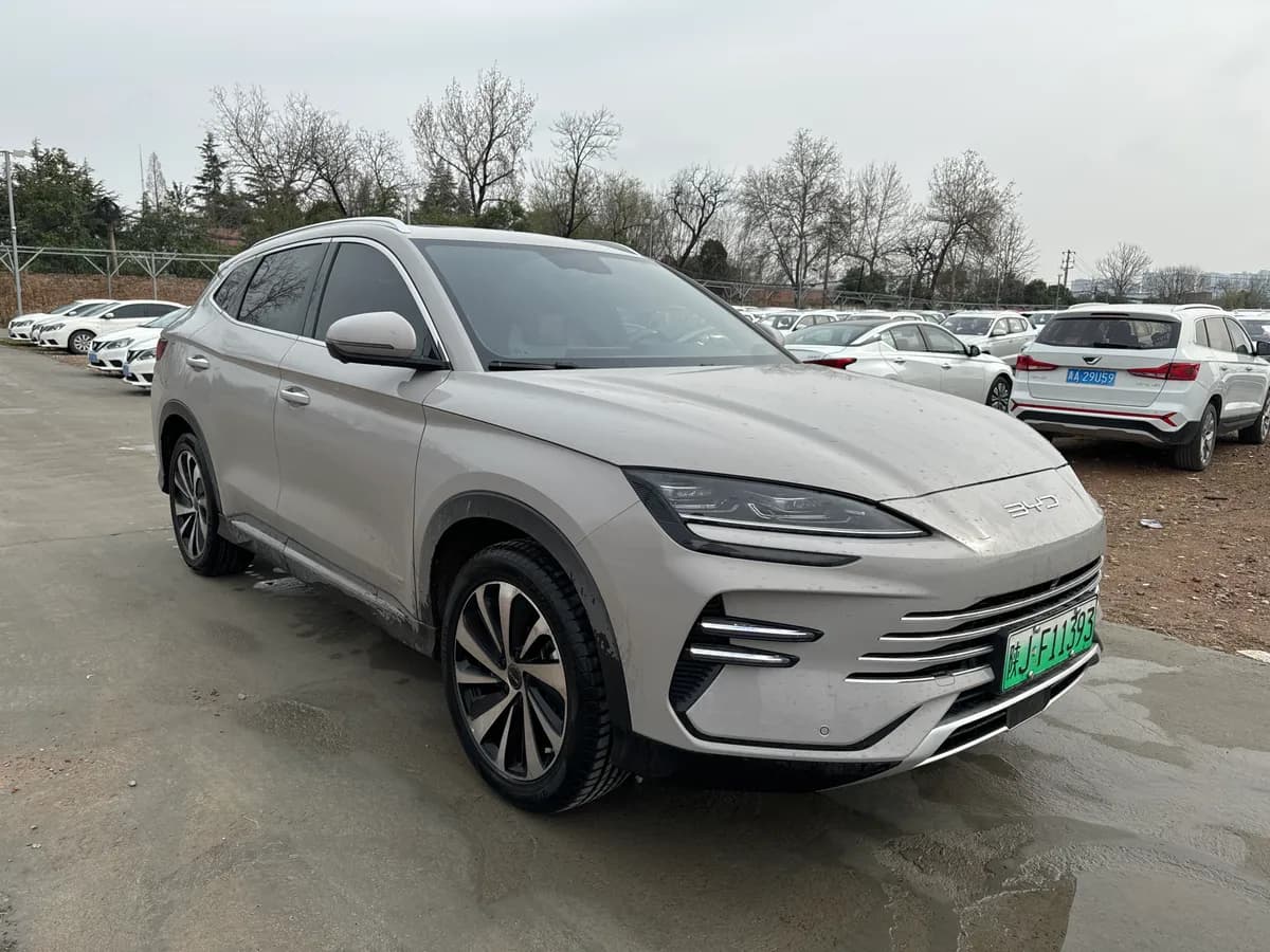 BYD PLUS 2024 DM-i 110km 3