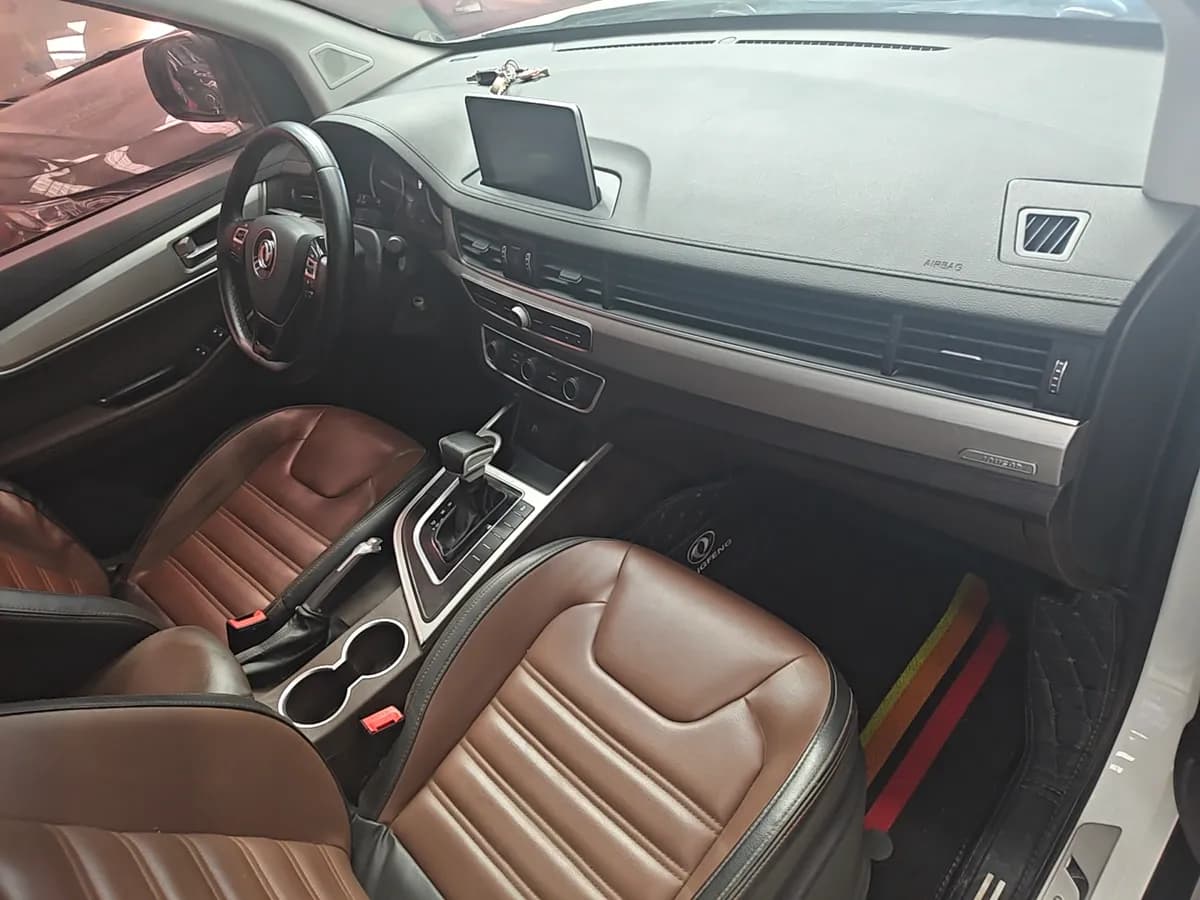 Dongfeng SX6 2018 1.6L CVT 4
