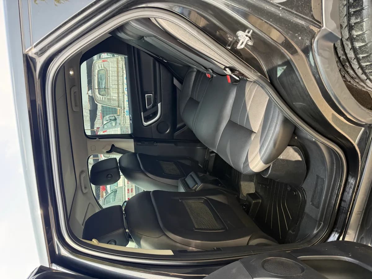 Land Rover 2017 2.0T PURE 7