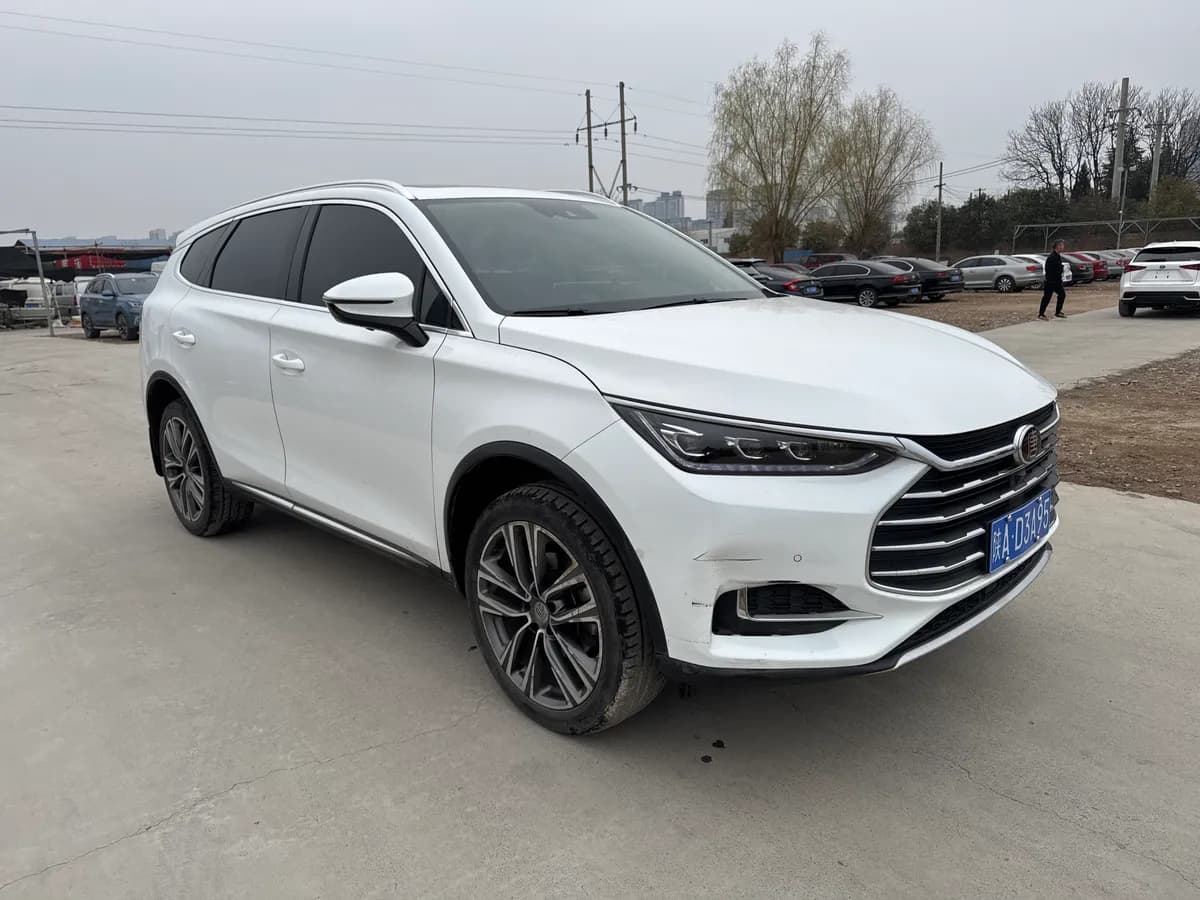 BYD 2018 2.0T 7 V 2