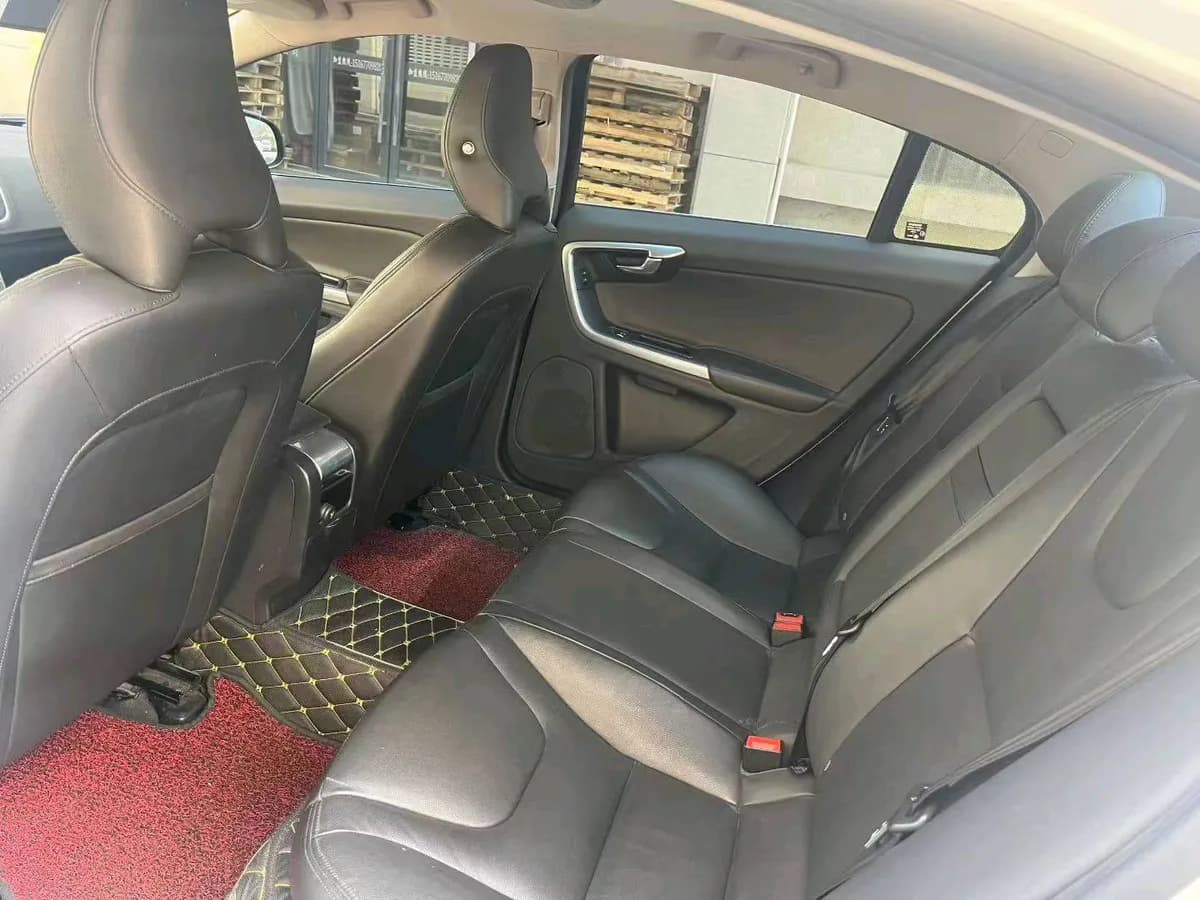 Volvo S60 2016 S60L T4 2