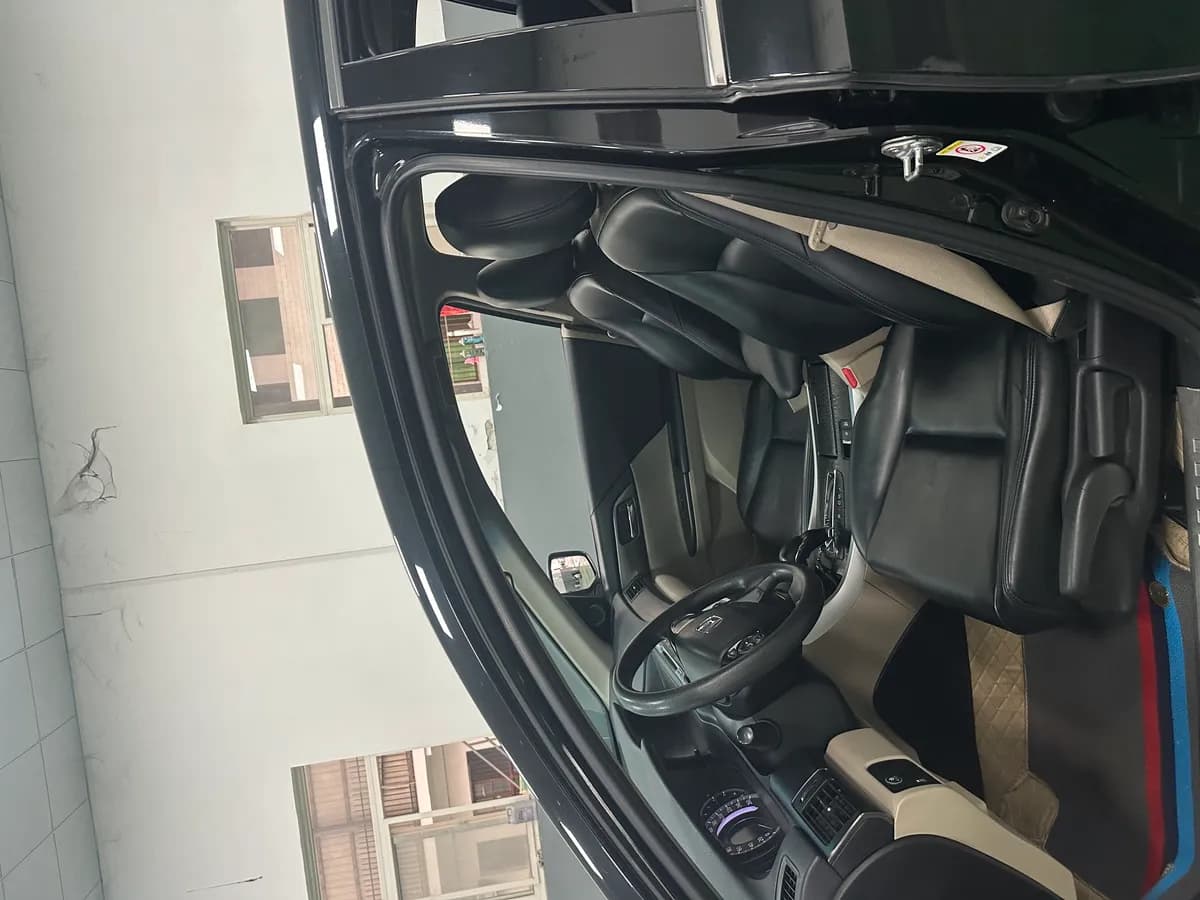Honda 2015 2.0L LX 5