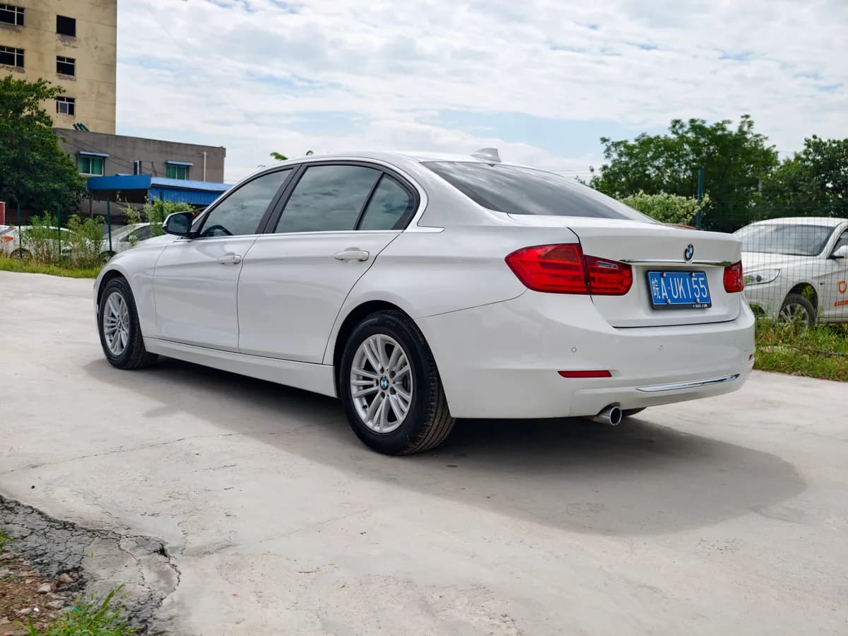 BMW 3 2013 320Li 7