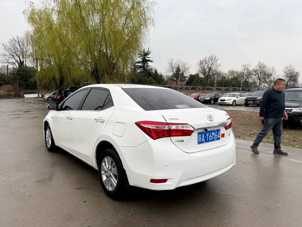 Toyota 2014 1.6L CVT GL 5